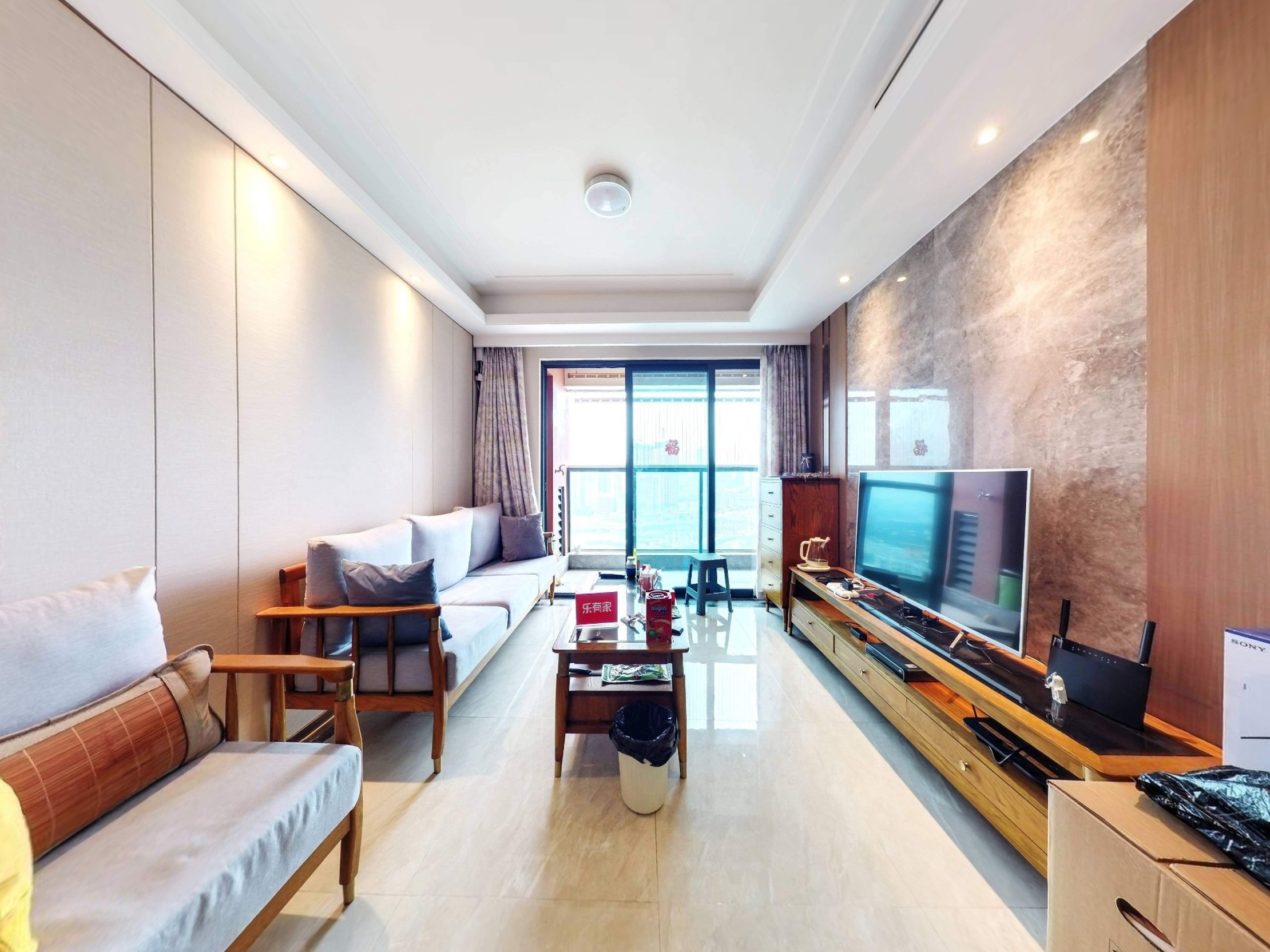 中粮天悦壹号，方正户型，朝南采光佳，带地面花园，优质学校环绕，业主诚心出售，不容错过！