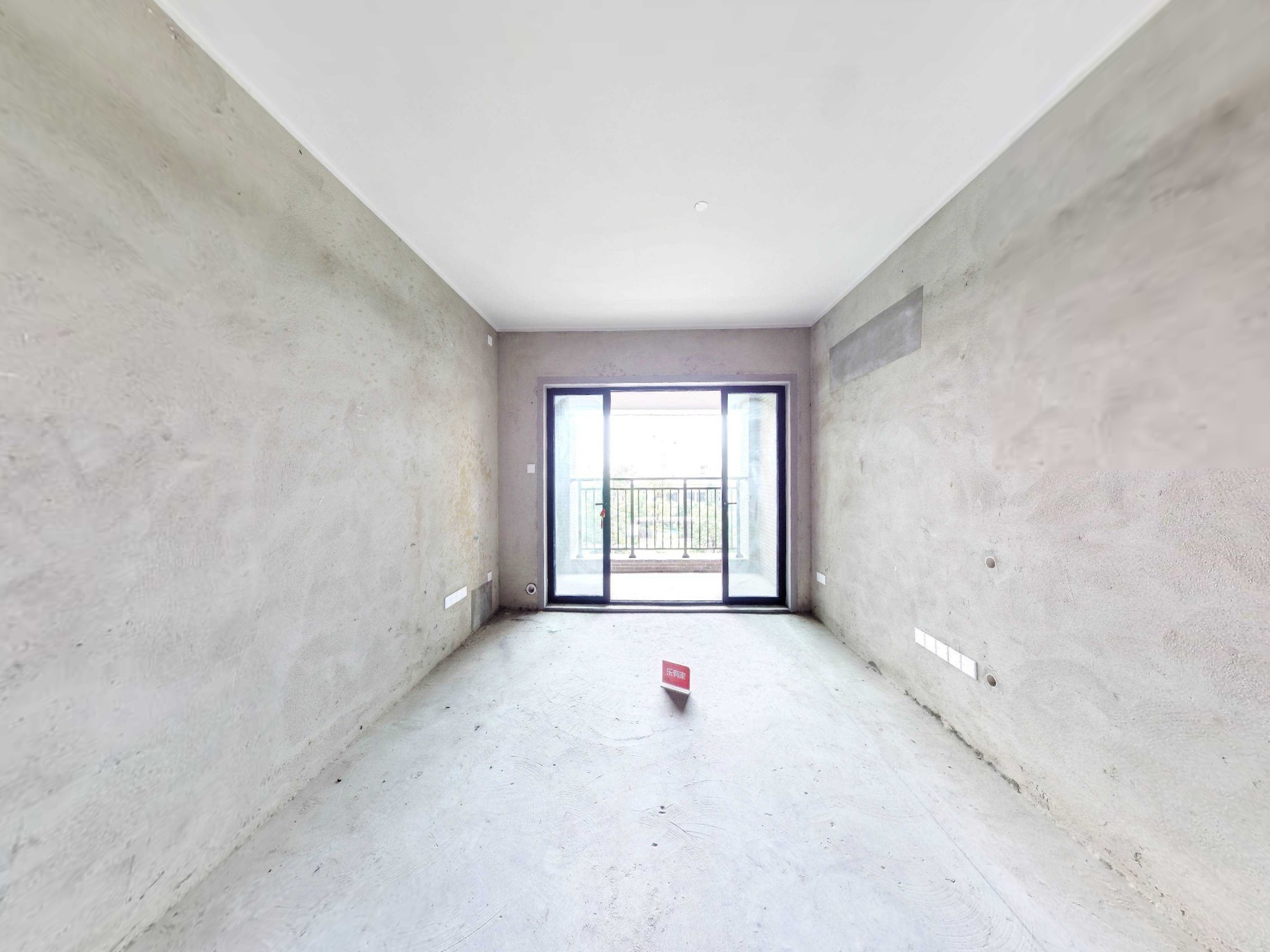 岐江边三房，看小区园林-中山远洋风景二手房