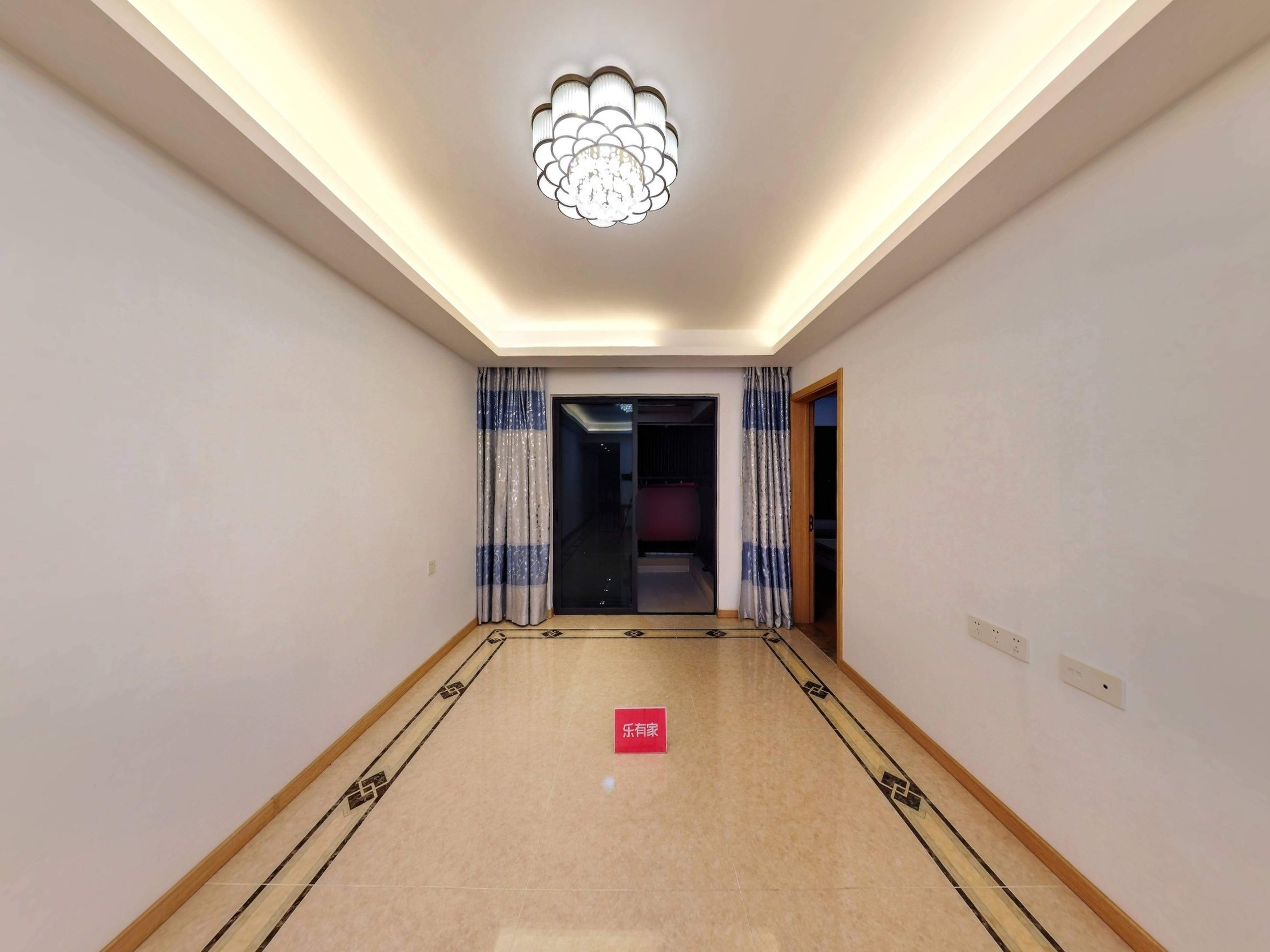 万科城精装三房，楼层好，看小区花园，安静舒适！-深圳古镇万科城二手房