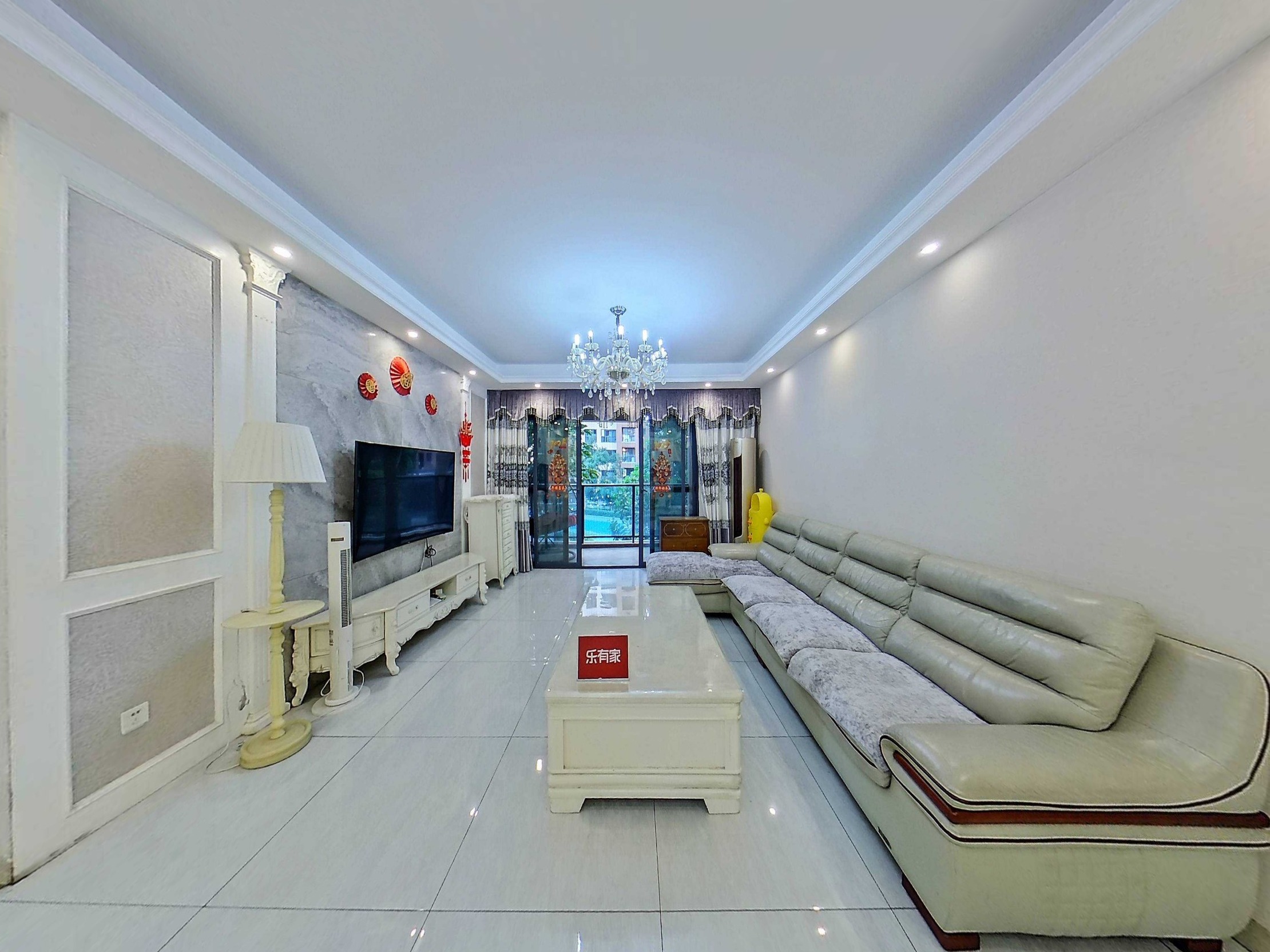 宏发嘉域诚心出售，低于均价，方正户型，通风采光佳，车位充足，更有地面花园，机会难得！-深圳宏发嘉域二手房