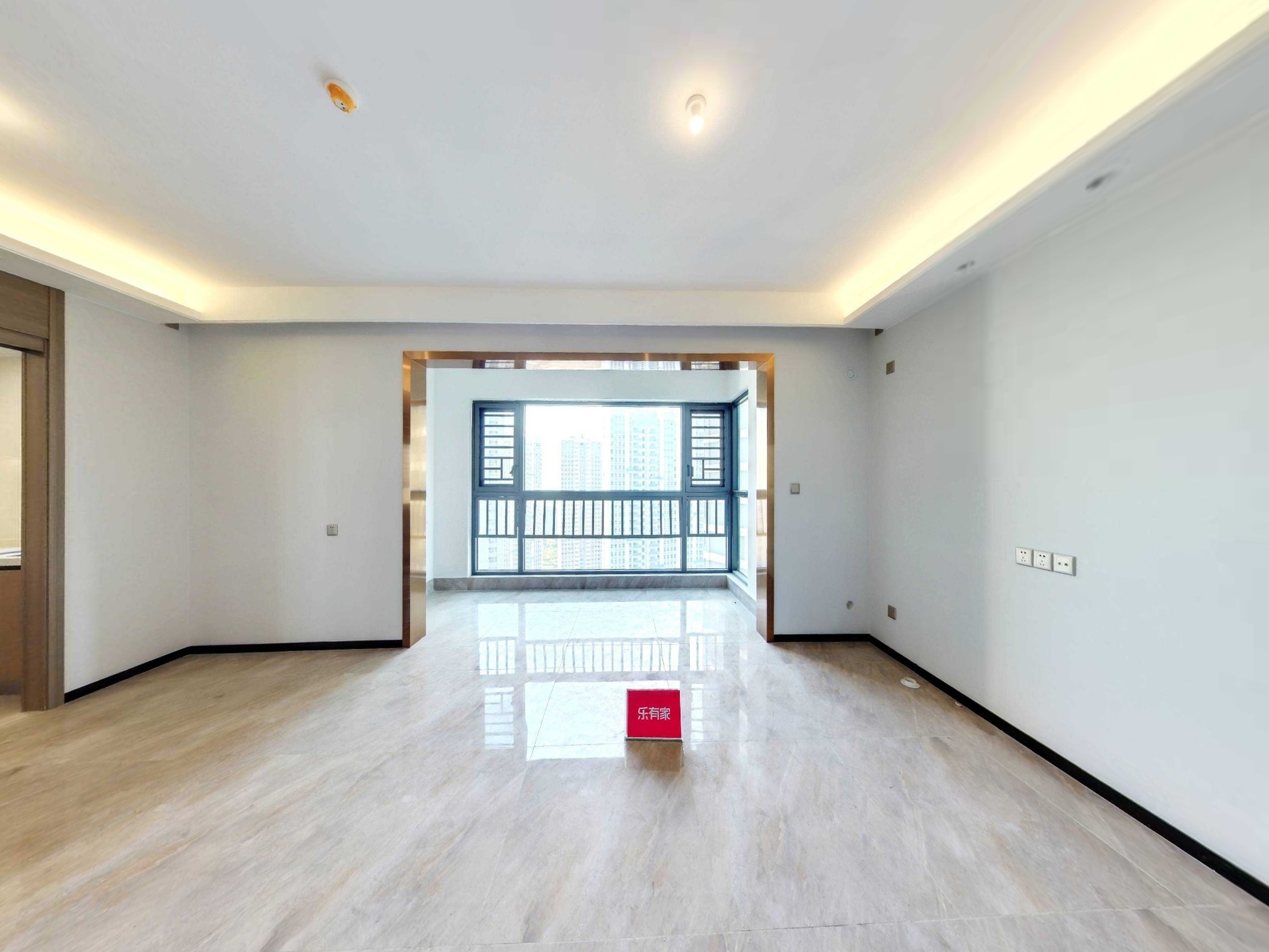 和筑左岸花园 4房2厅2卫 106.56㎡-中山和筑左岸花园二手房