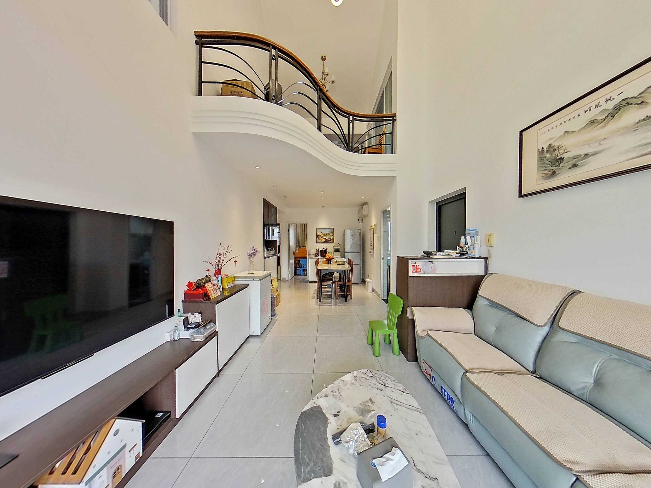 花城全新精装复式5房，装修保养好，看房方便-深圳万科四季花城二期二手房