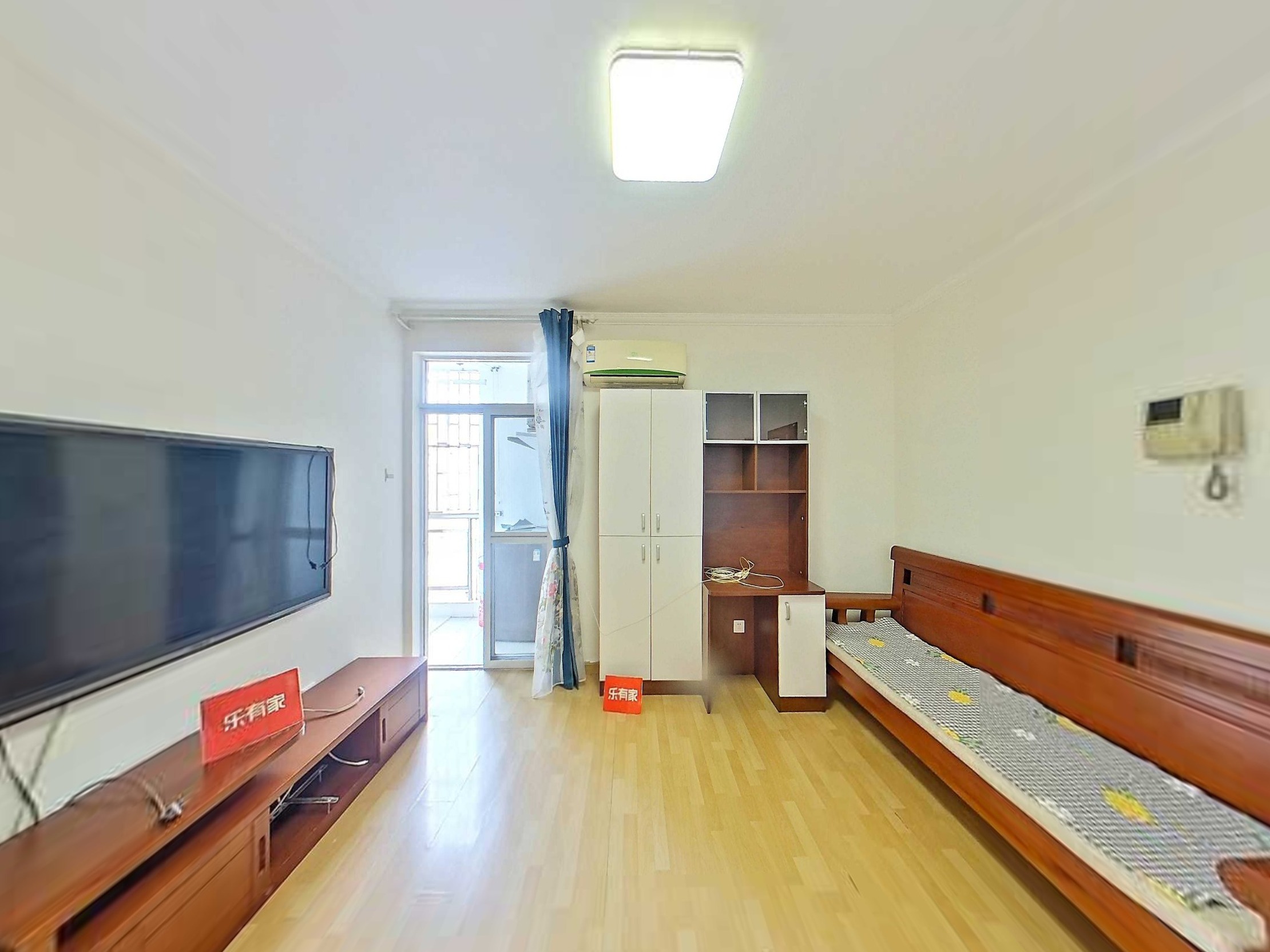 位于核心地段，毗邻地铁站，交通便利，周边配套设施齐全-深圳金众经典家园二手房