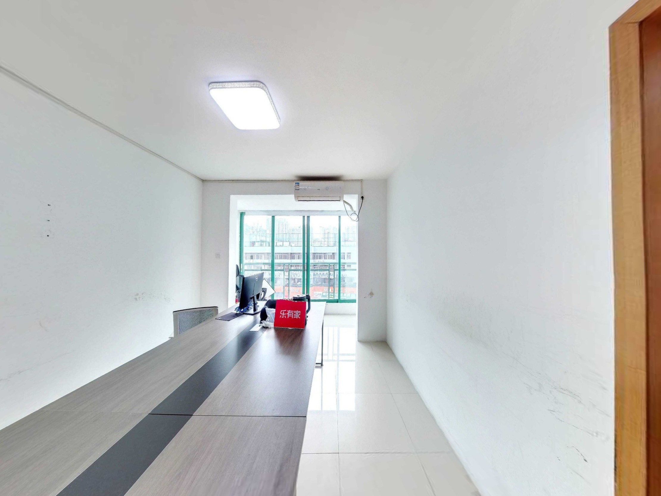 居家两房，温馨舒适-深圳阳光天地二手房