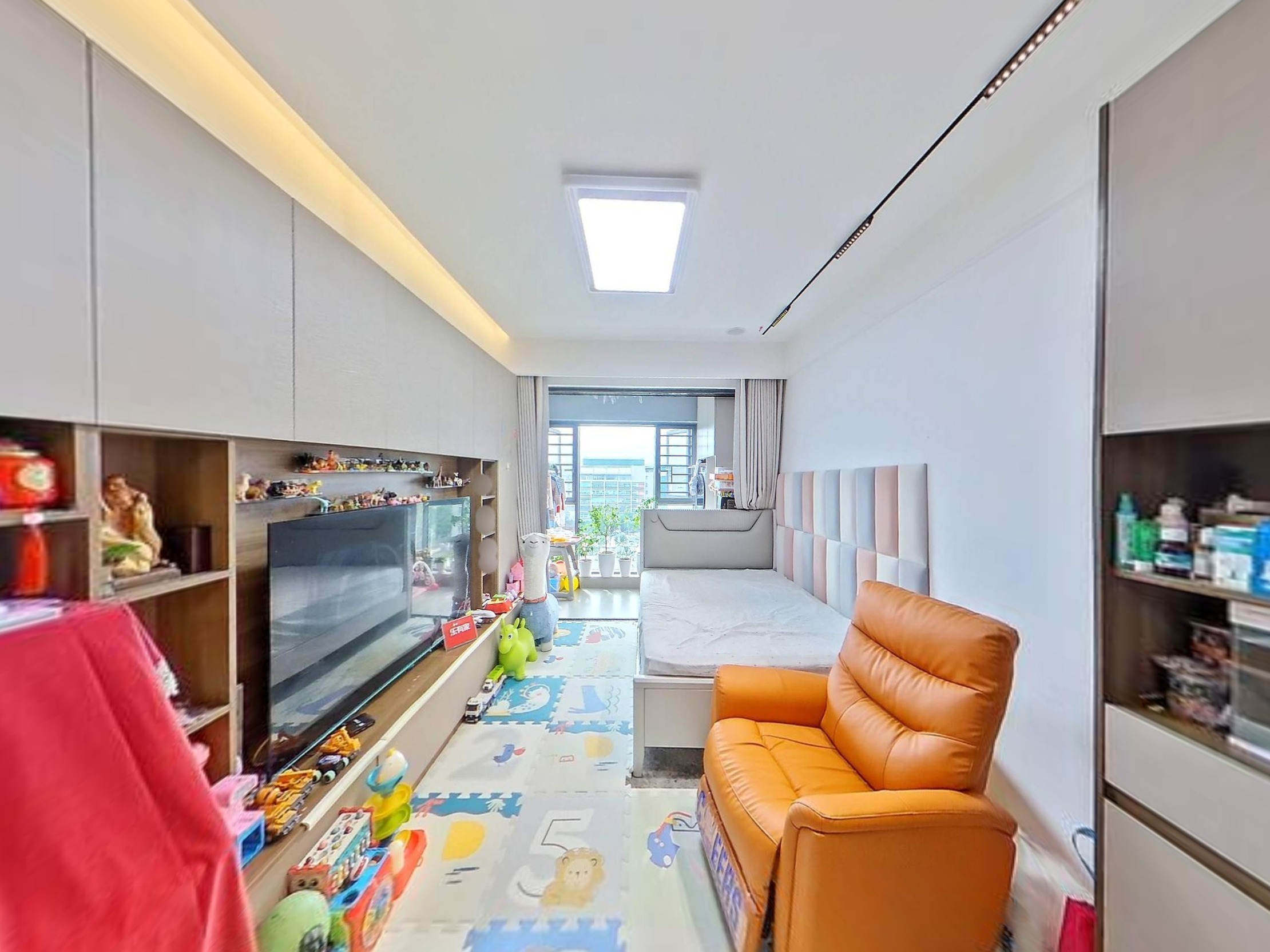 左岸红树湾府 2房2厅1卫 80.63㎡