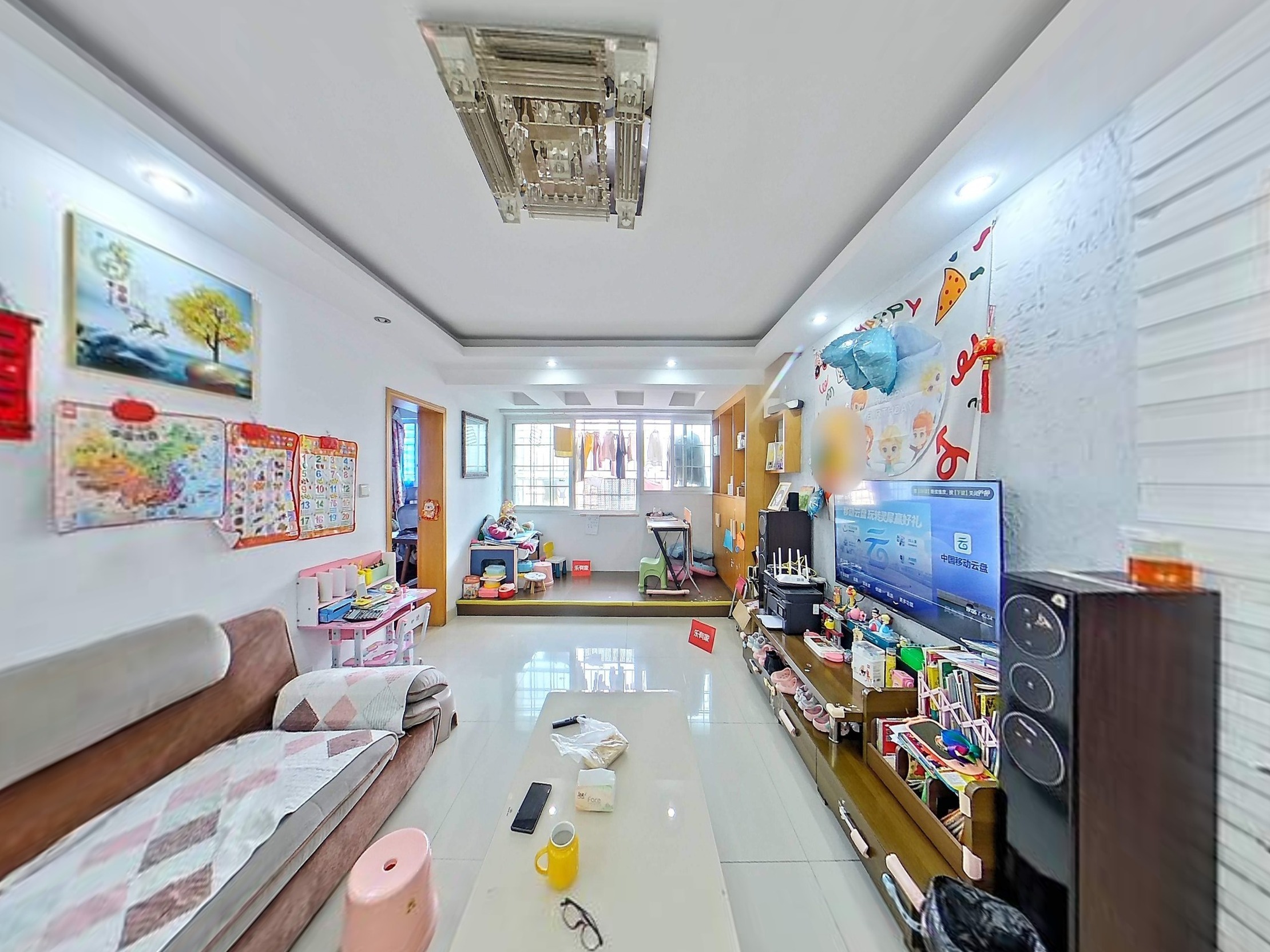 罗湖泥岗片区精装房源，拎包入住，业主诚心出，看中价格可谈