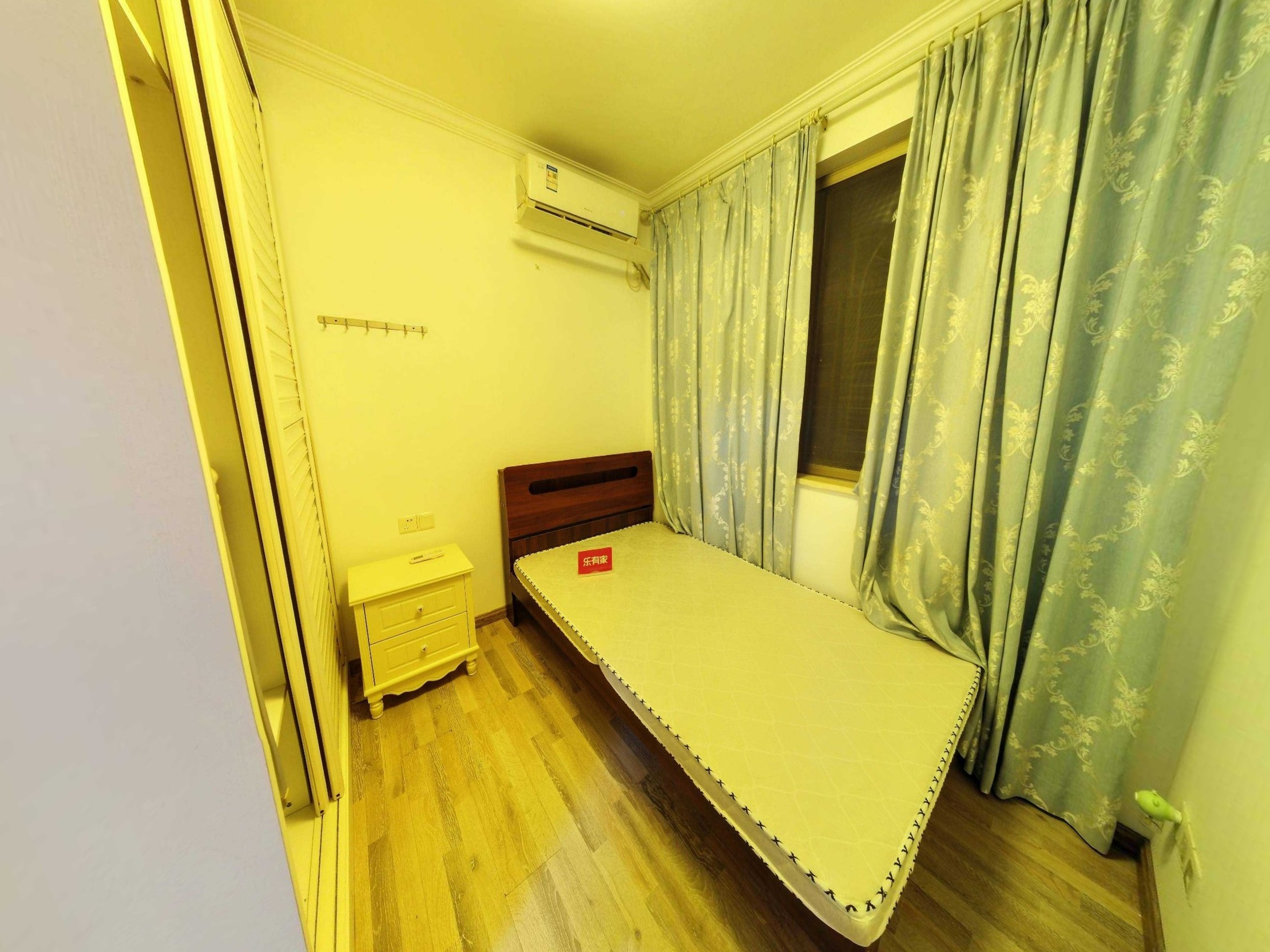 南山科技园南外文华书包，双地铁口物业