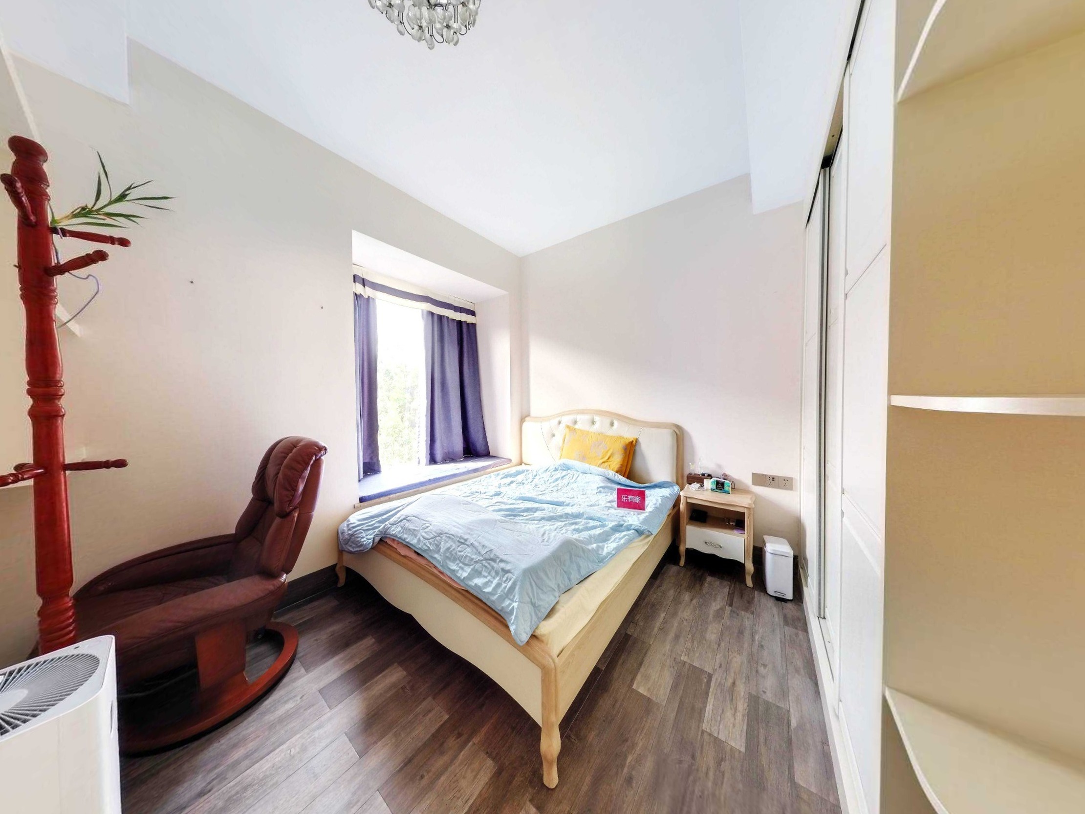 保利林语精装四房，业主诚心出售