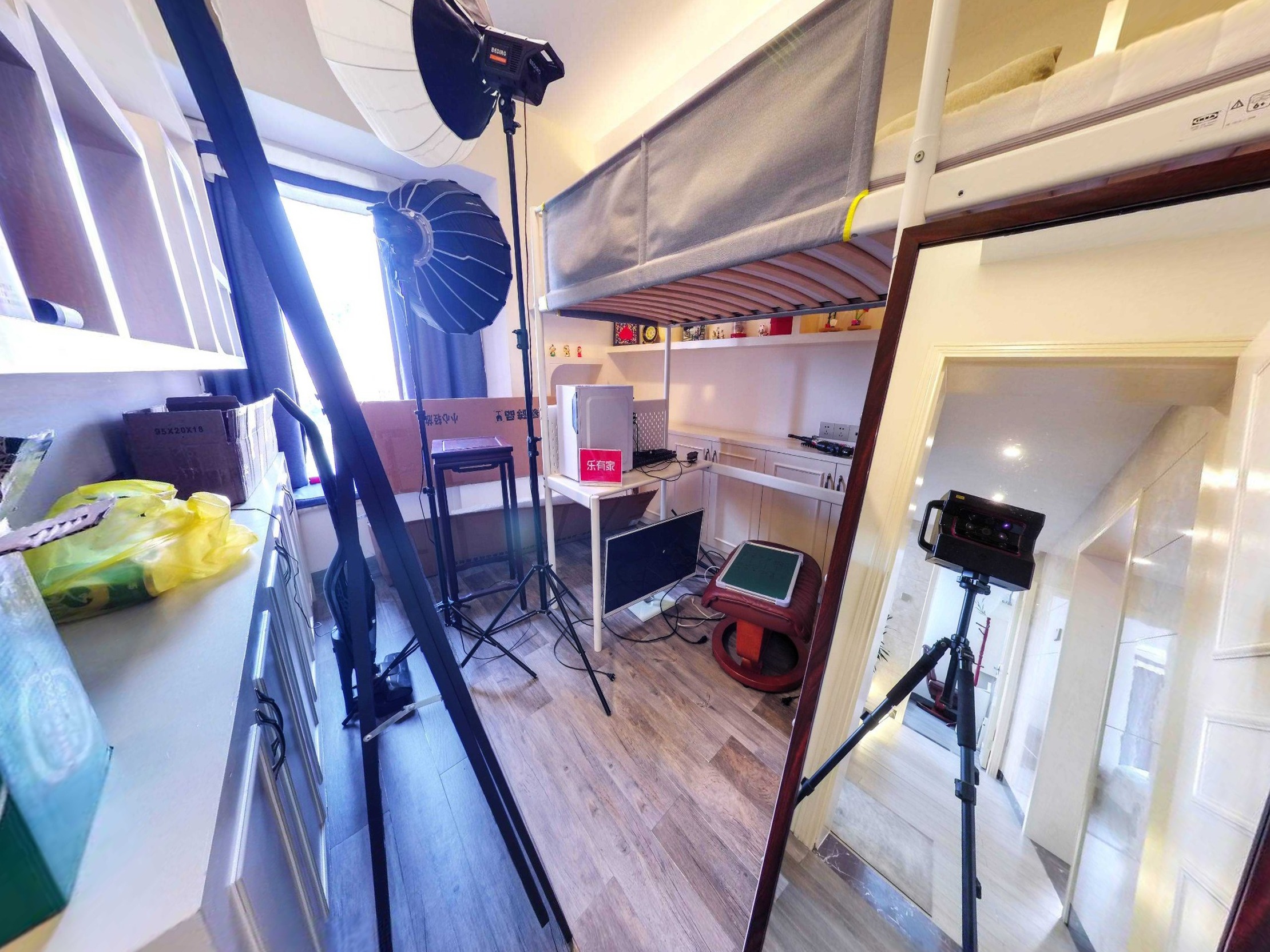 保利林语精装四房，业主诚心出售