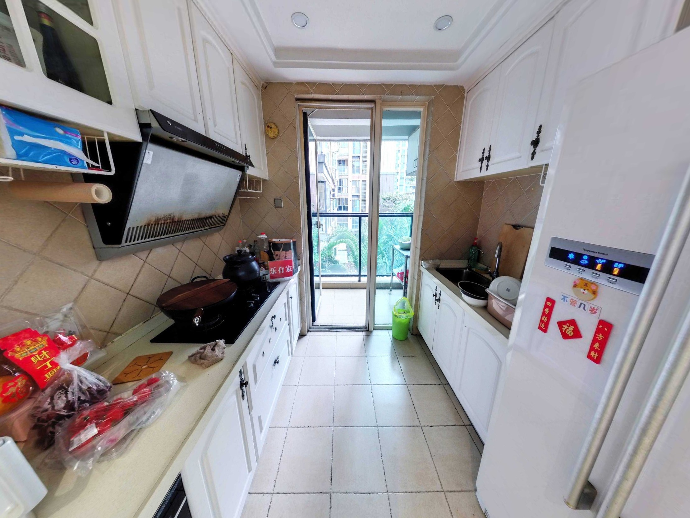 招商澜园，双拼户型，可以合证，诚心出售！