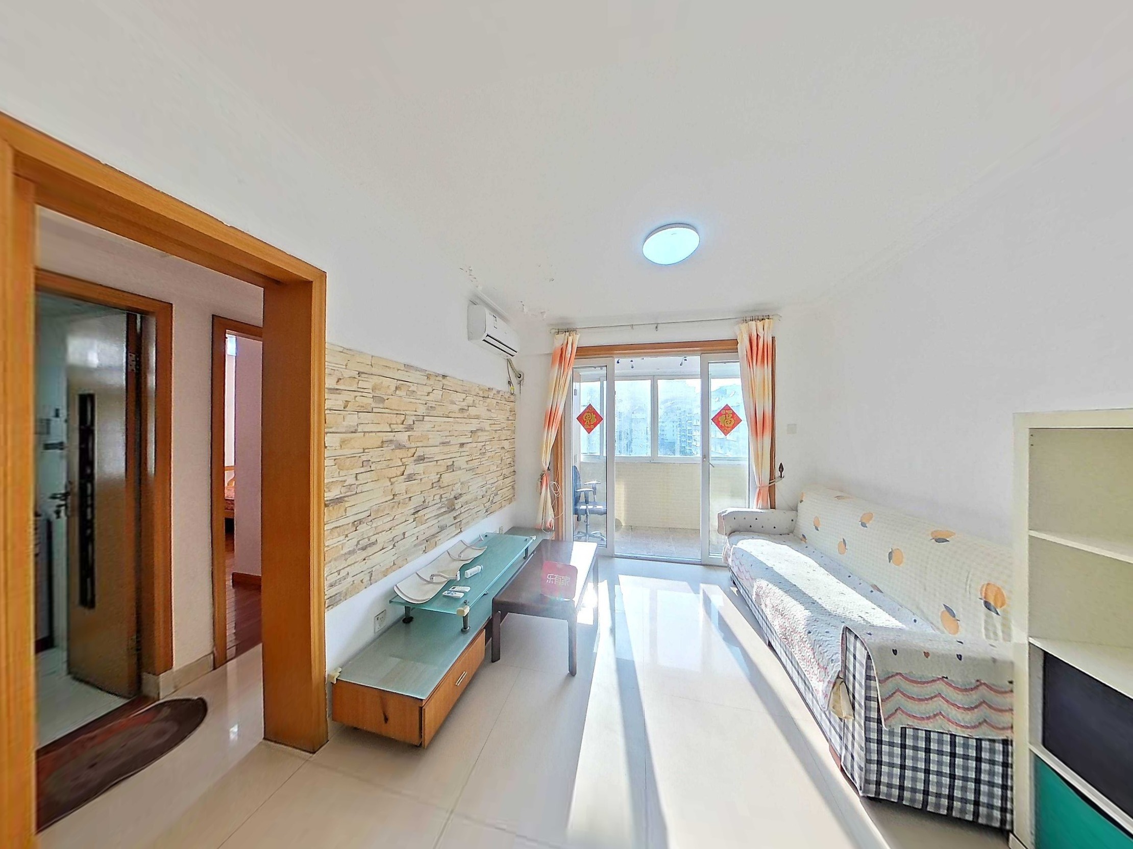 南山核心区，云海天城三房，诚心出售