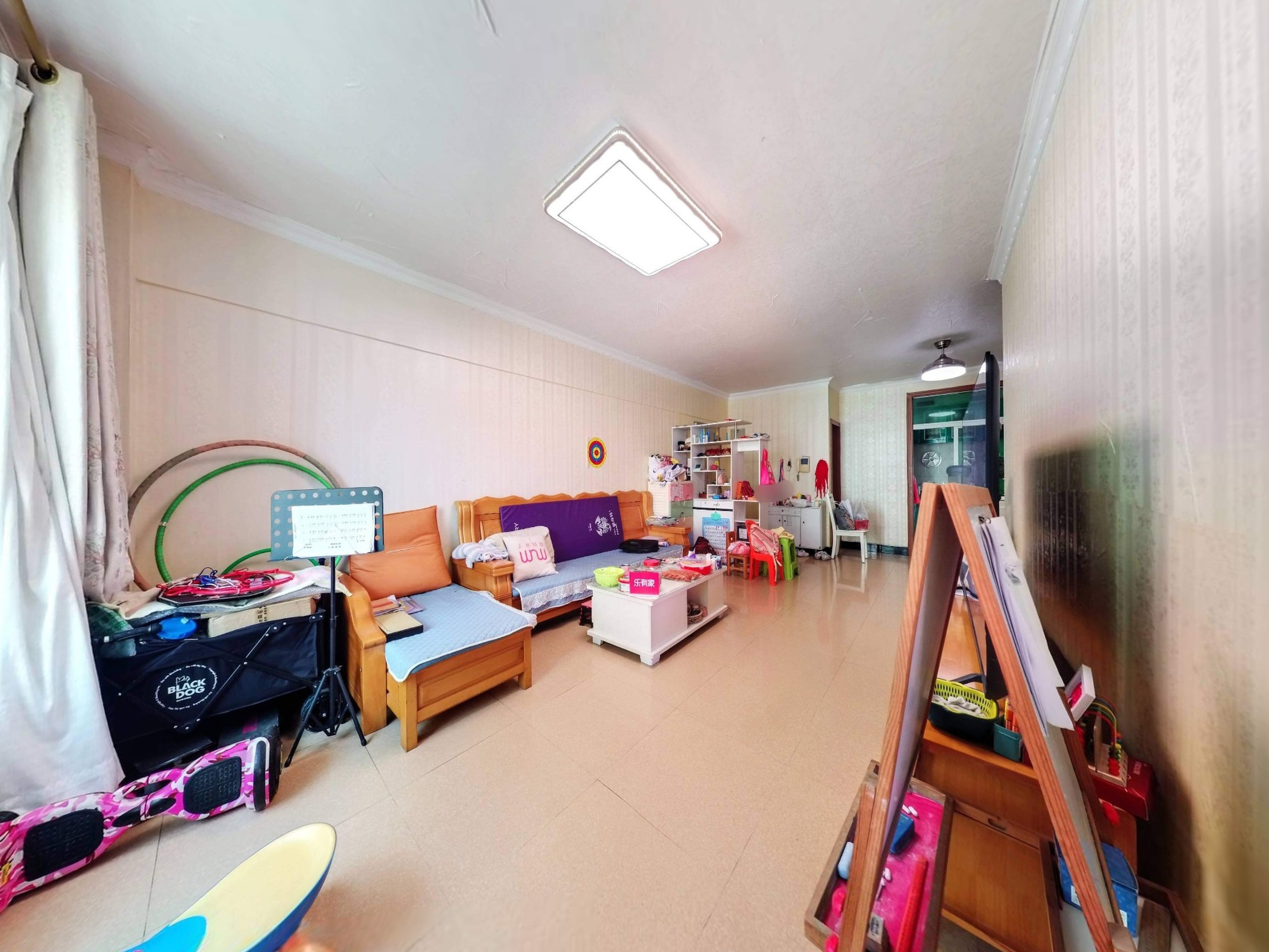 泰华豪园 4房2厅1卫 97.94㎡