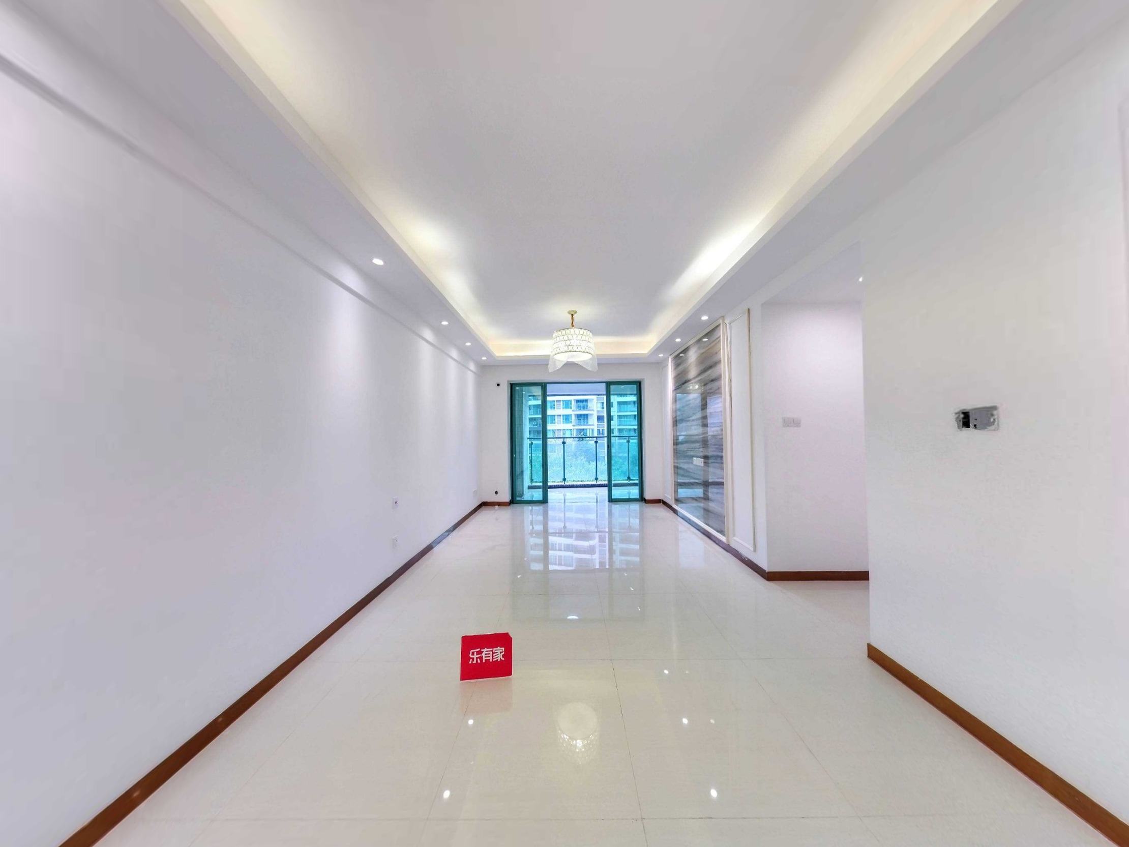 悦盈新城 东南 普装 3室 2厅 91.75m²