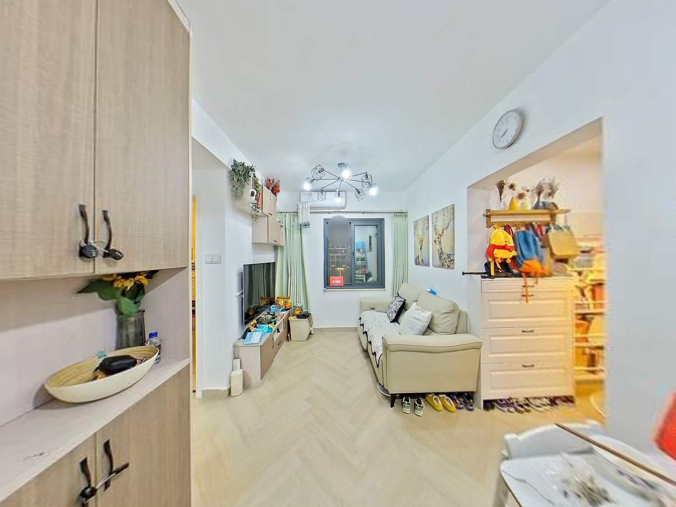 地铁口物业，精装，可拎包入住，使用率高-深圳瑞昌大厦二手房