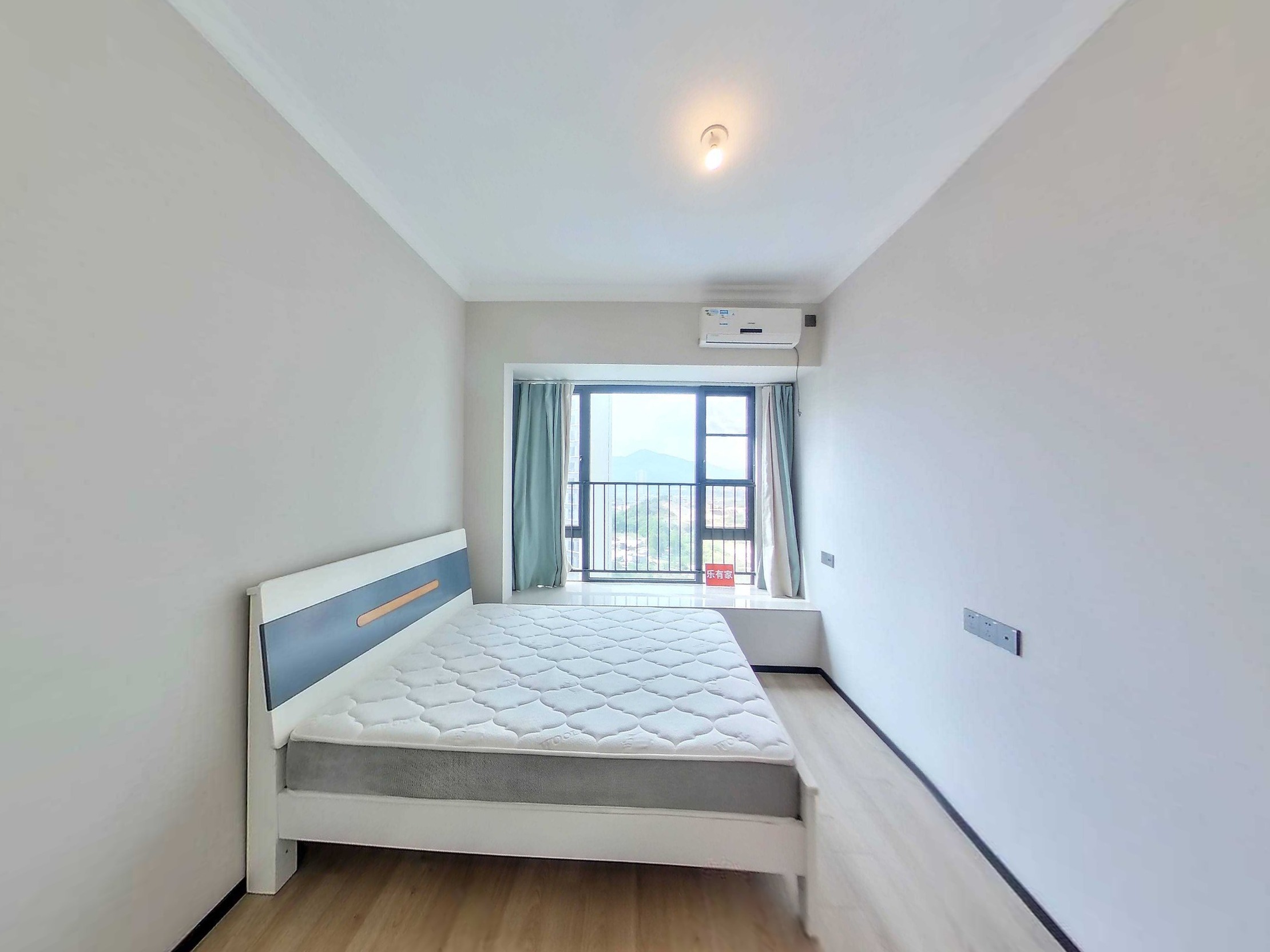 业主诚心出售，价格可以商谈