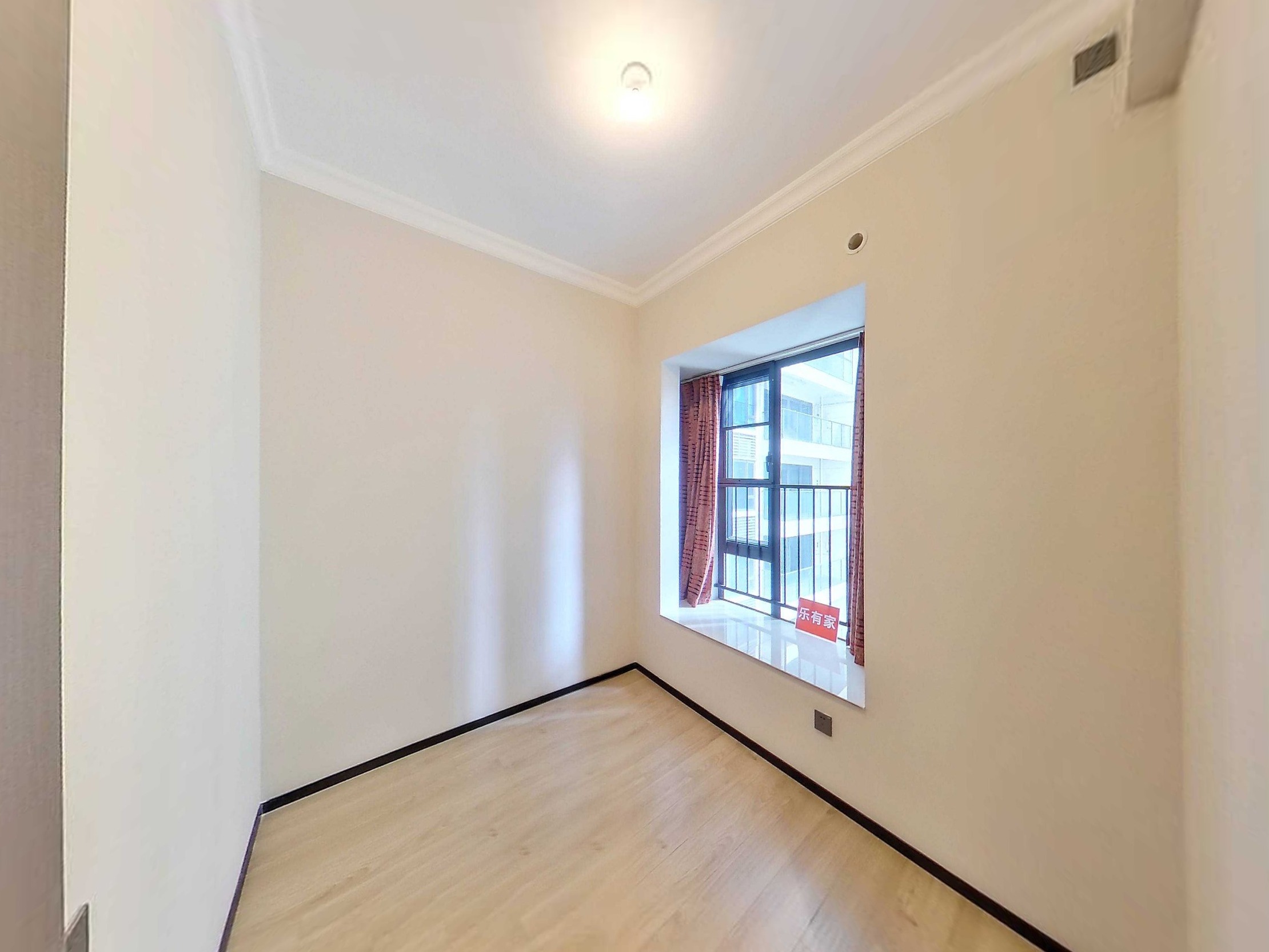 业主诚心出售，价格可以商谈