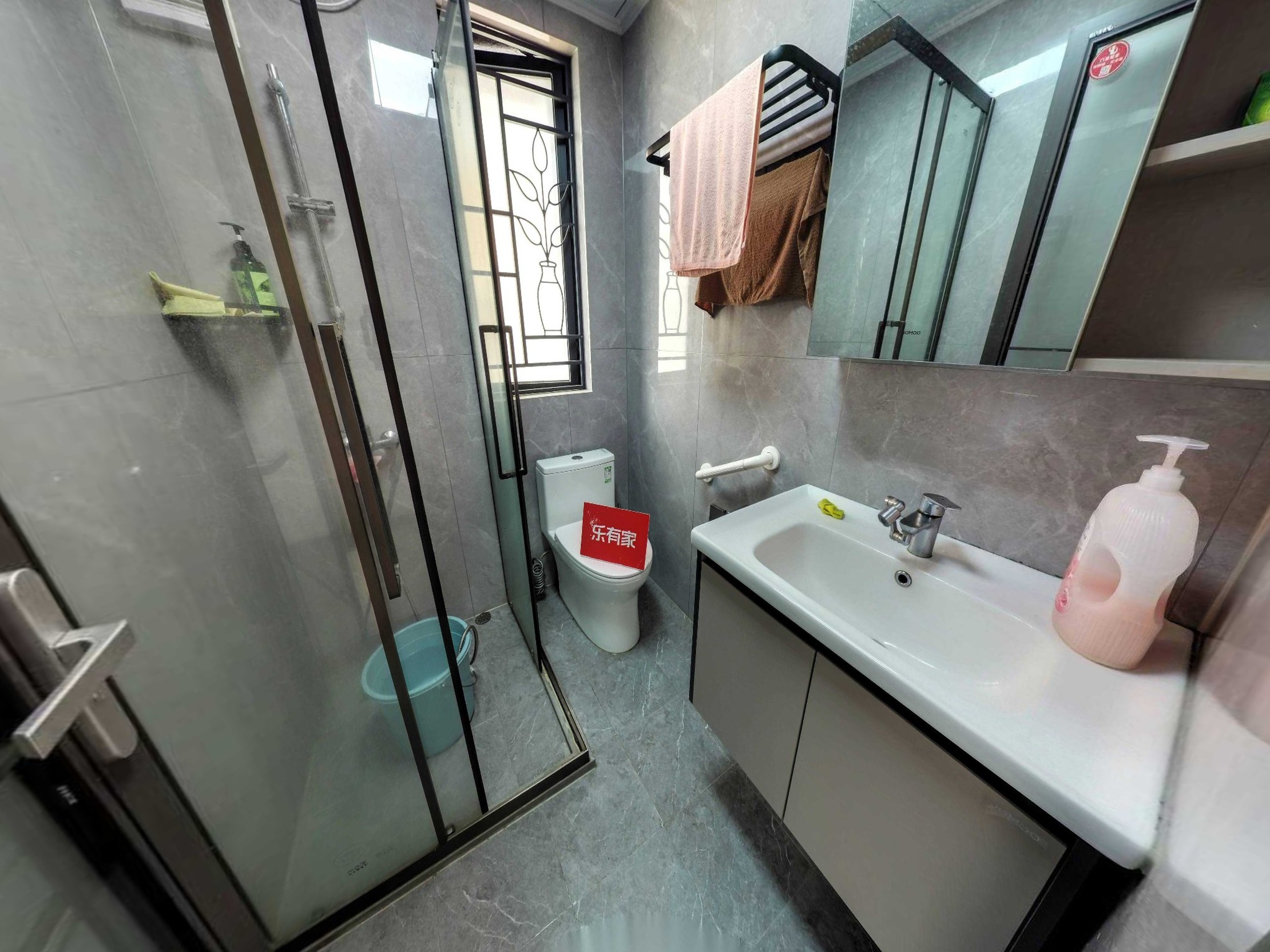 悦峰华府 3房2厅1卫 78.33㎡