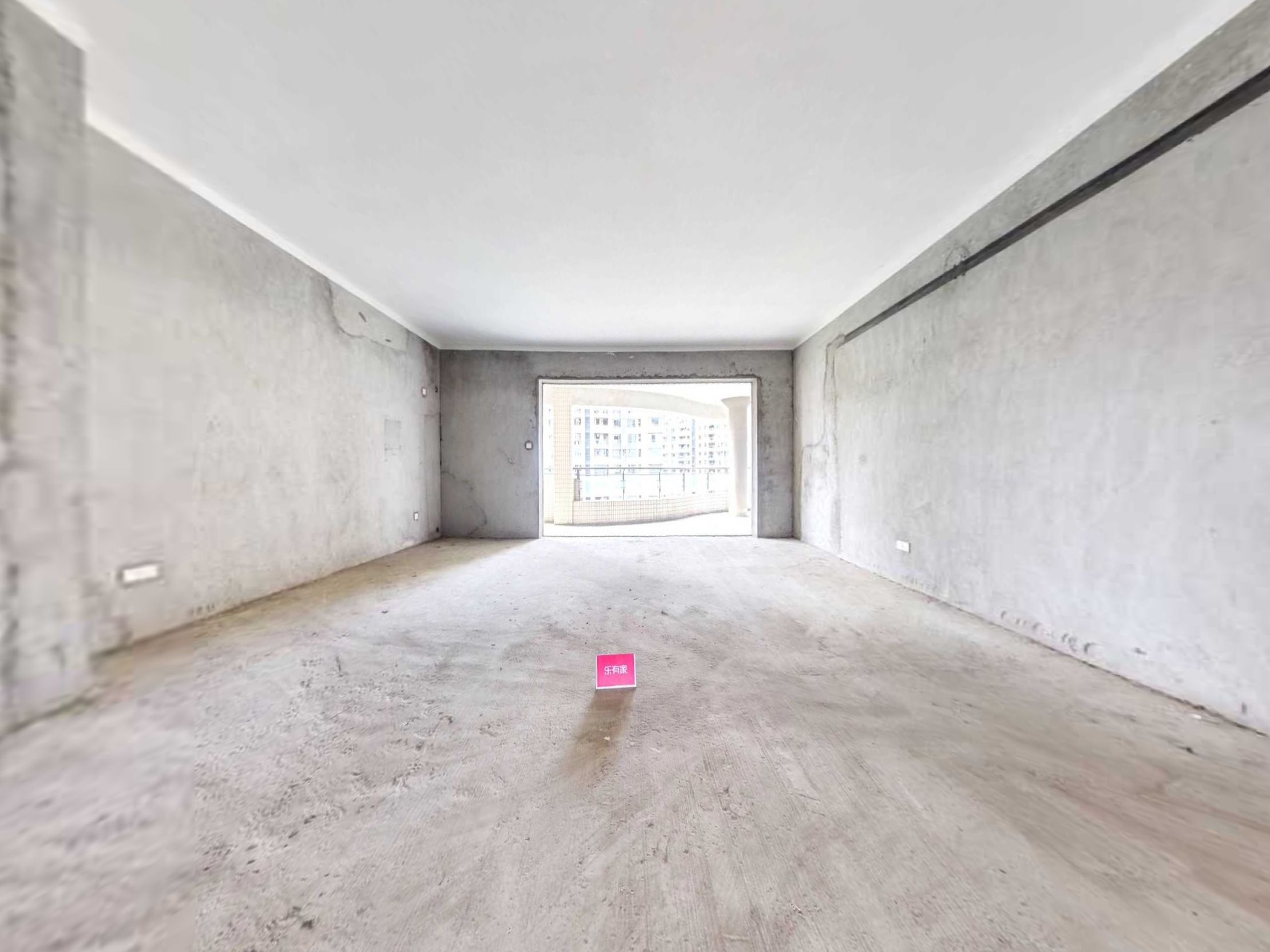 华鸿水云轩弧形大阳台诚心出售-深圳华鸿水云轩二手房