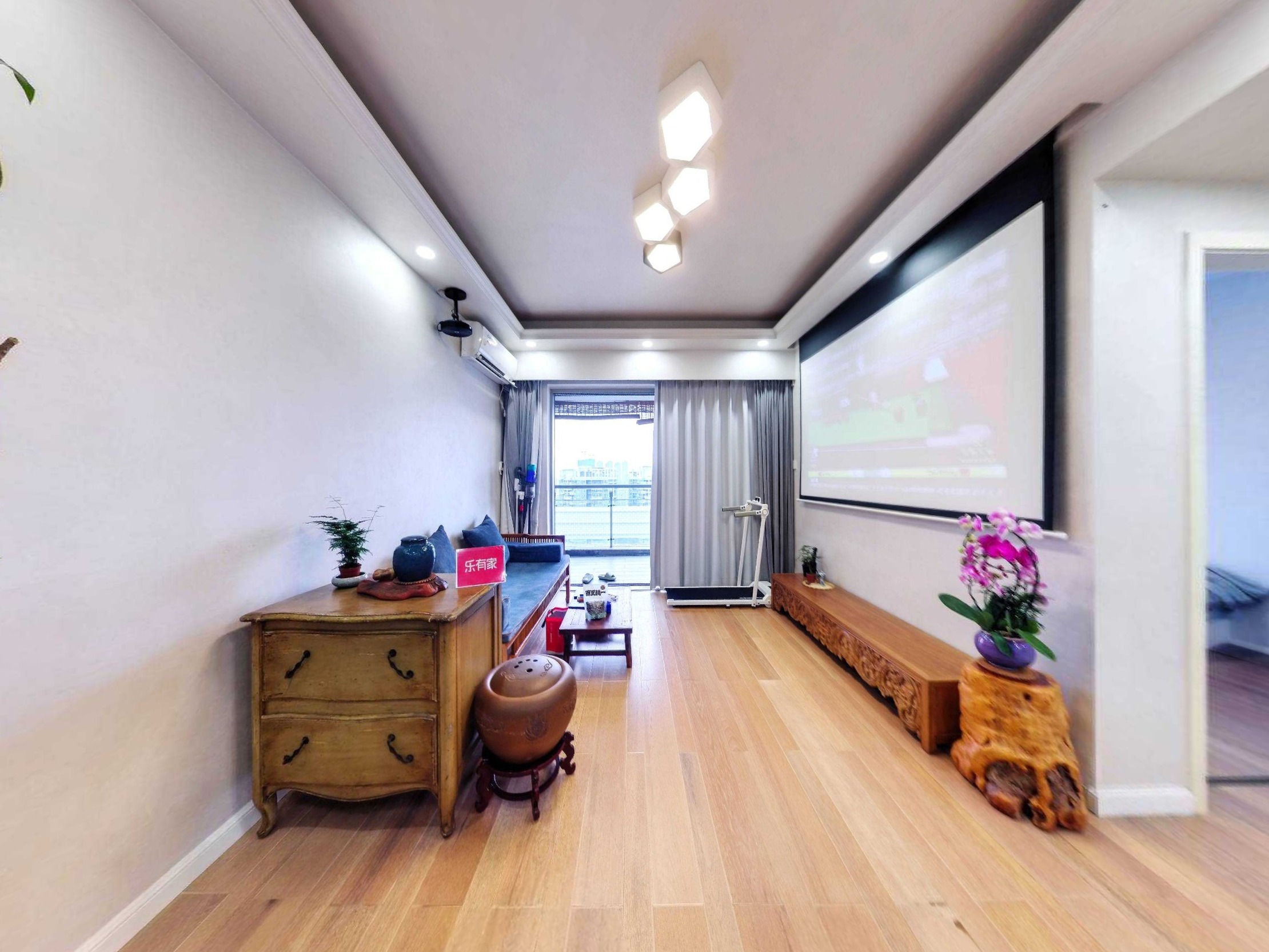 海纳公馆 南 精装 2室 2厅 75.93m² 