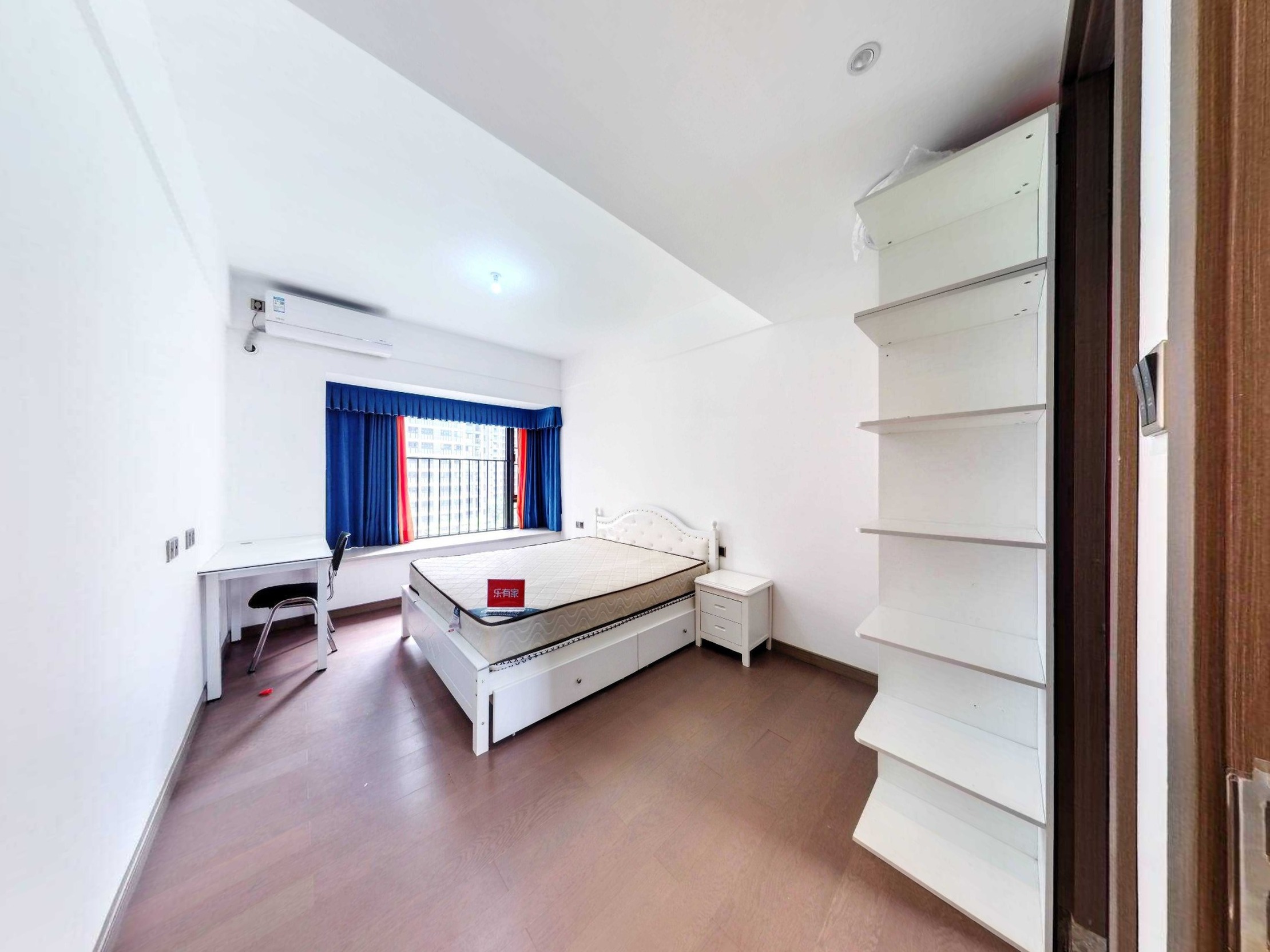 招商禹洲·云鼎府 4房2厅2卫 116.21㎡