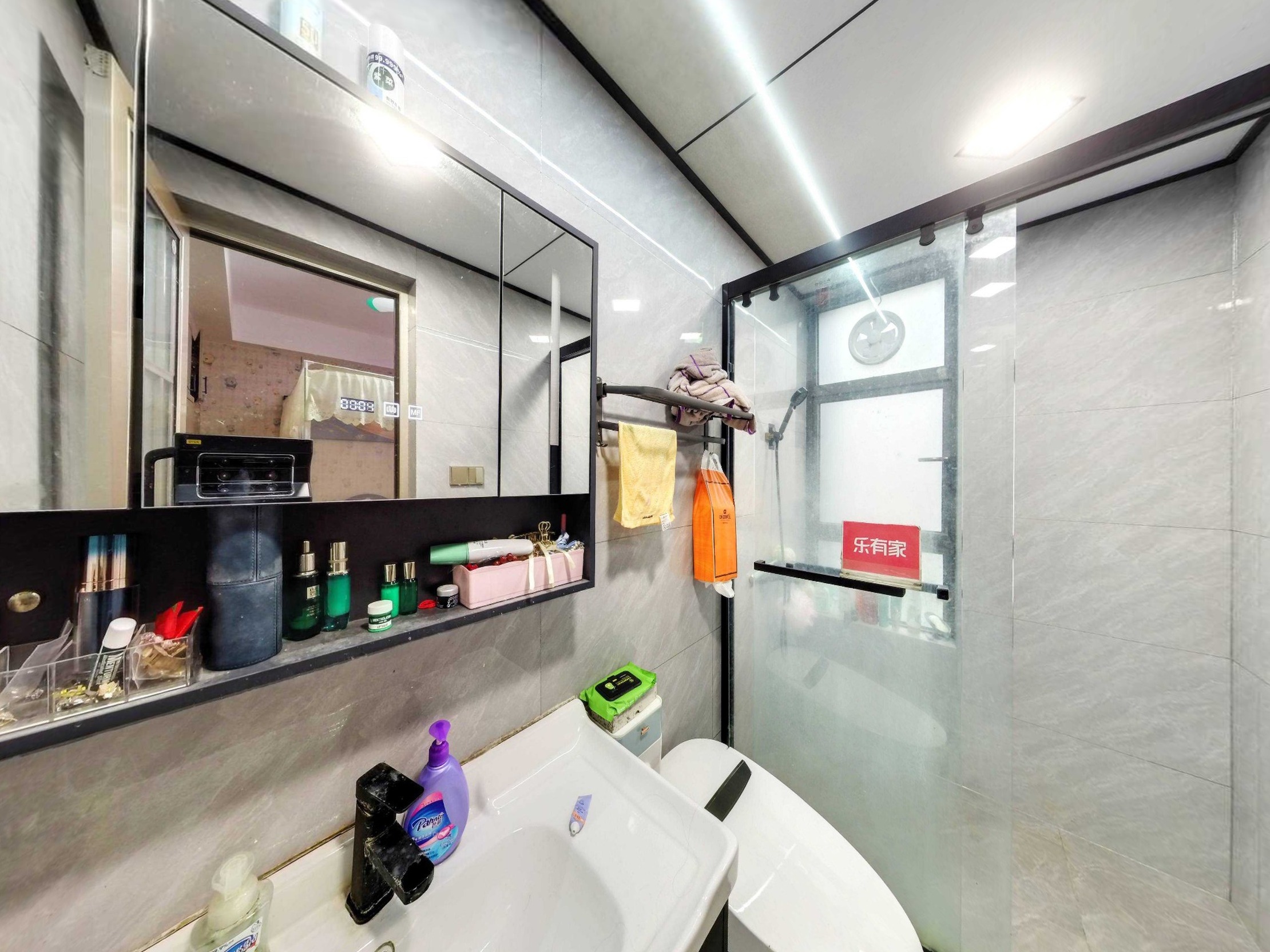 西区中泰上境联排业主诚心出售