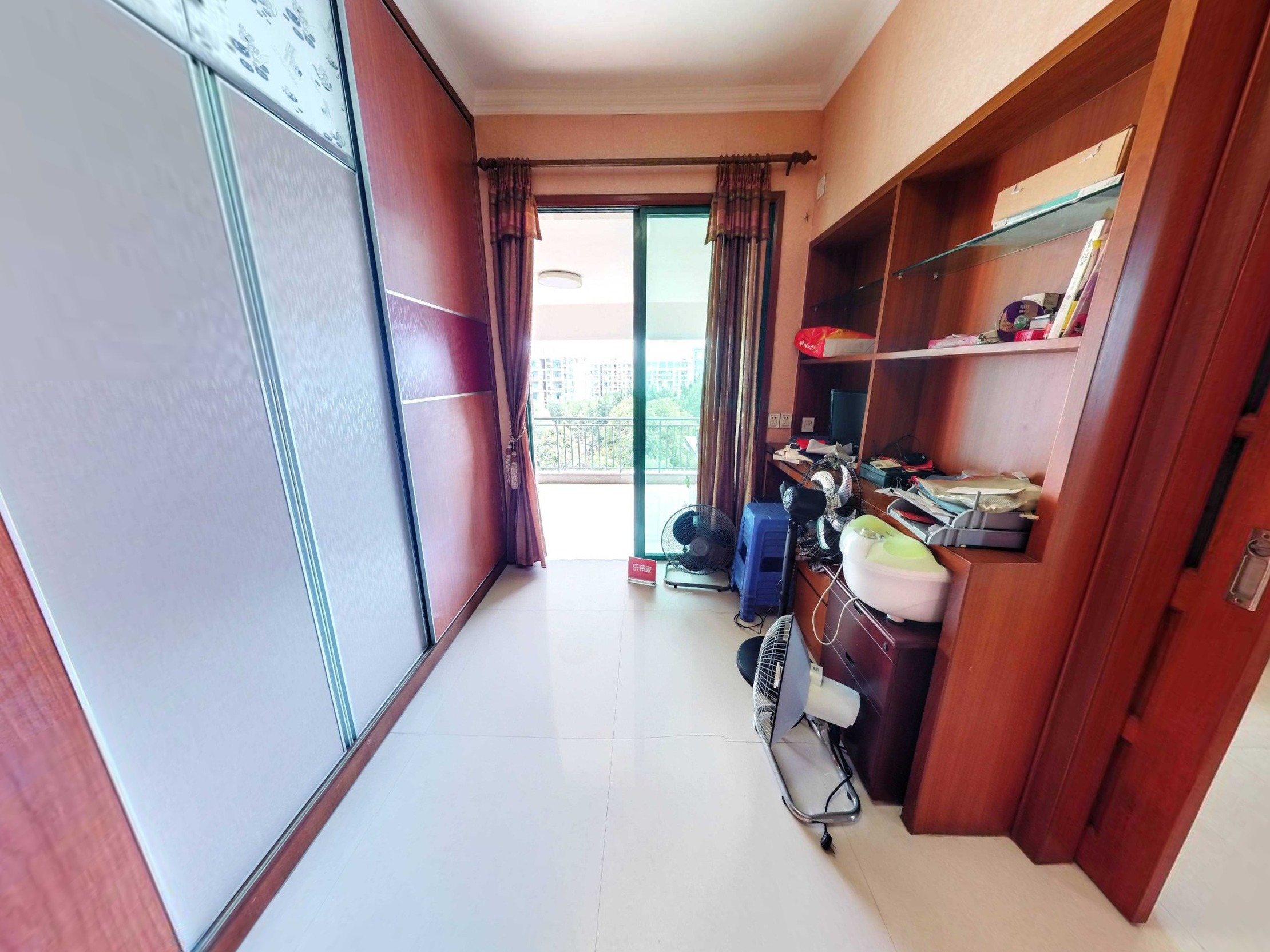 市人大精装4房，地铁口物业