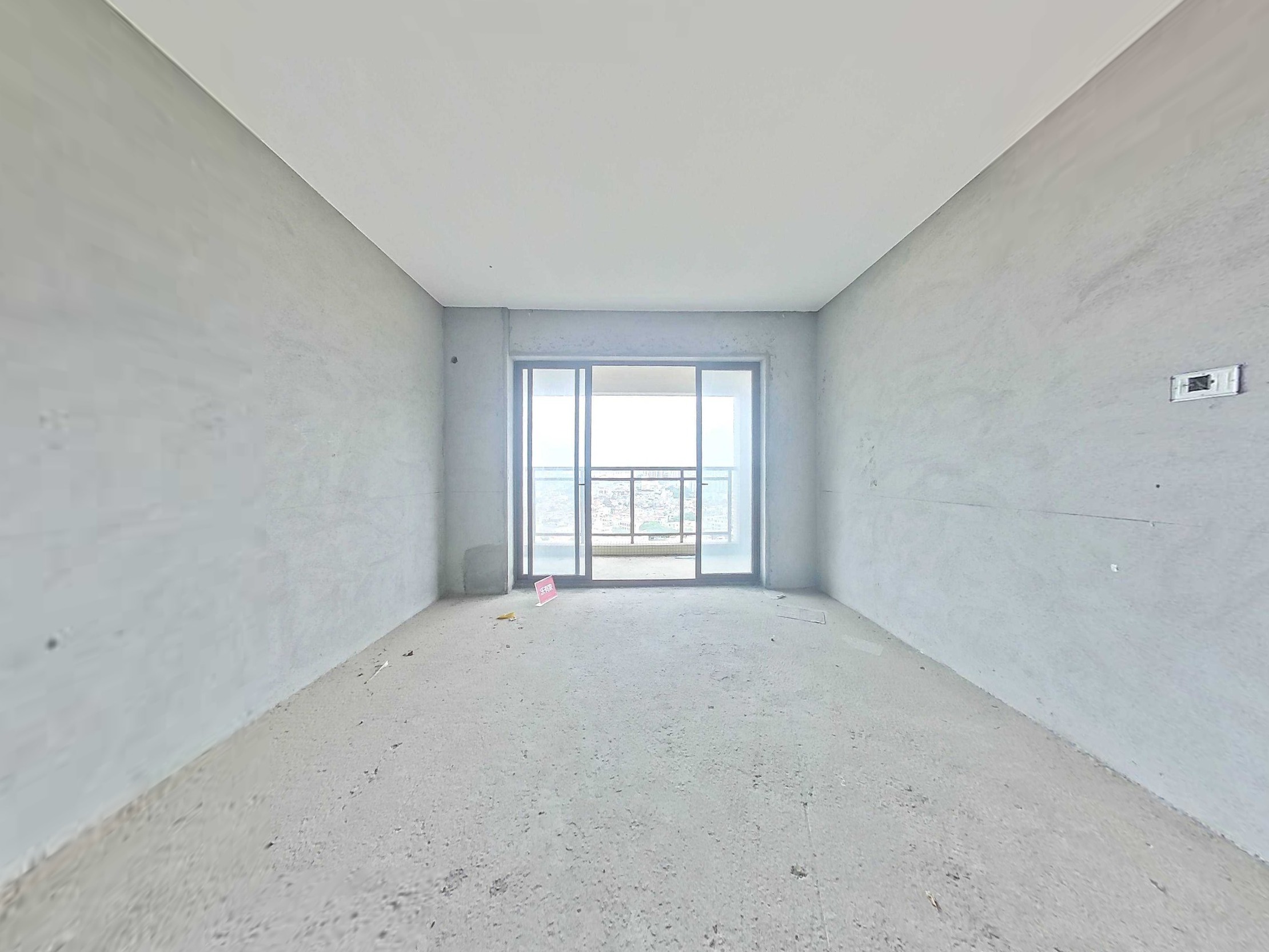 锦秀蓝山南北毛坯3室2厅124.3m²