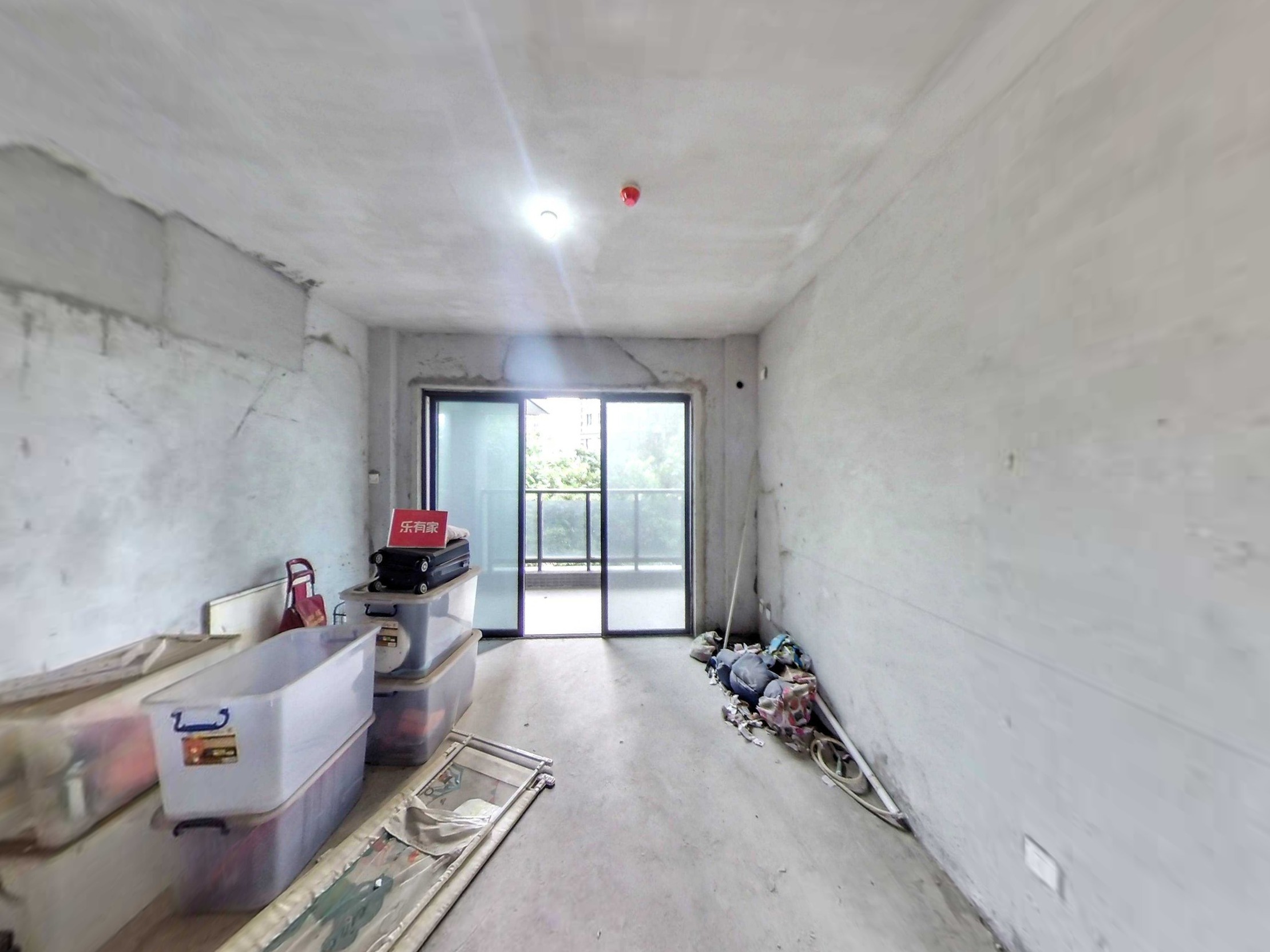 松河瑞园，松岗地铁口旁，配套齐全，业主诚心出售
