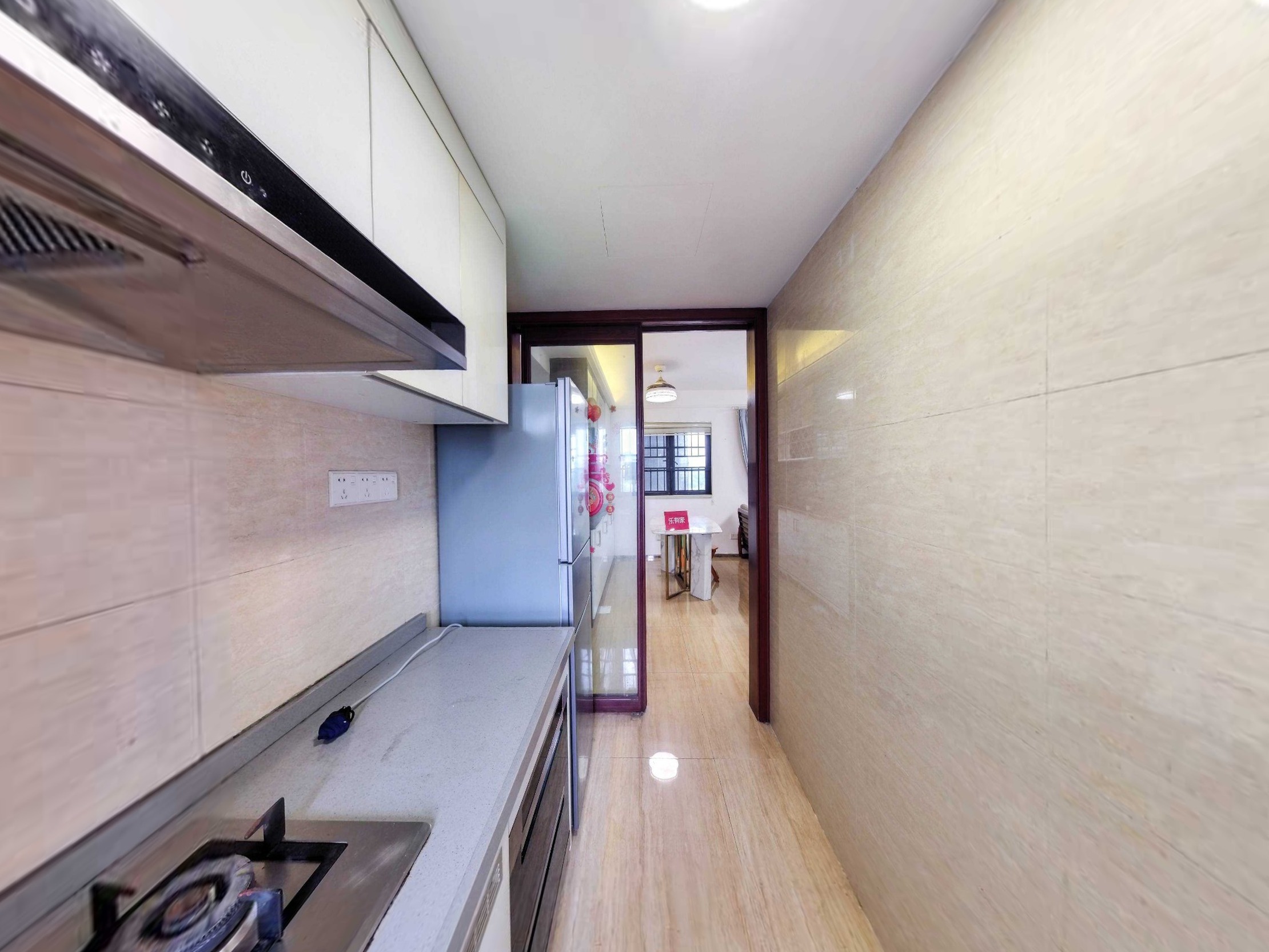 越秀滨海新城3房出售