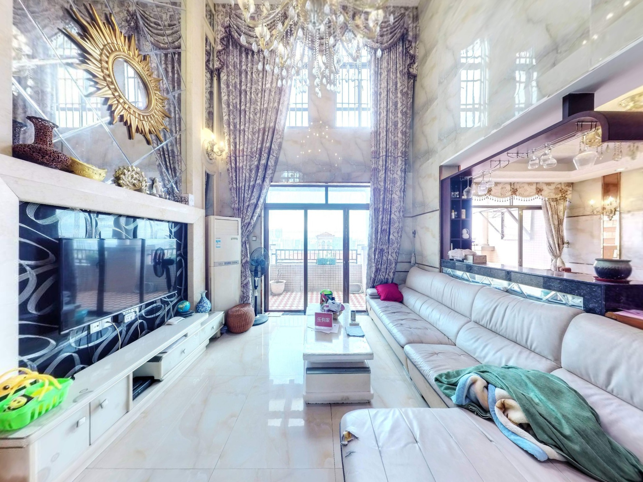 格林美域精装8房出售！