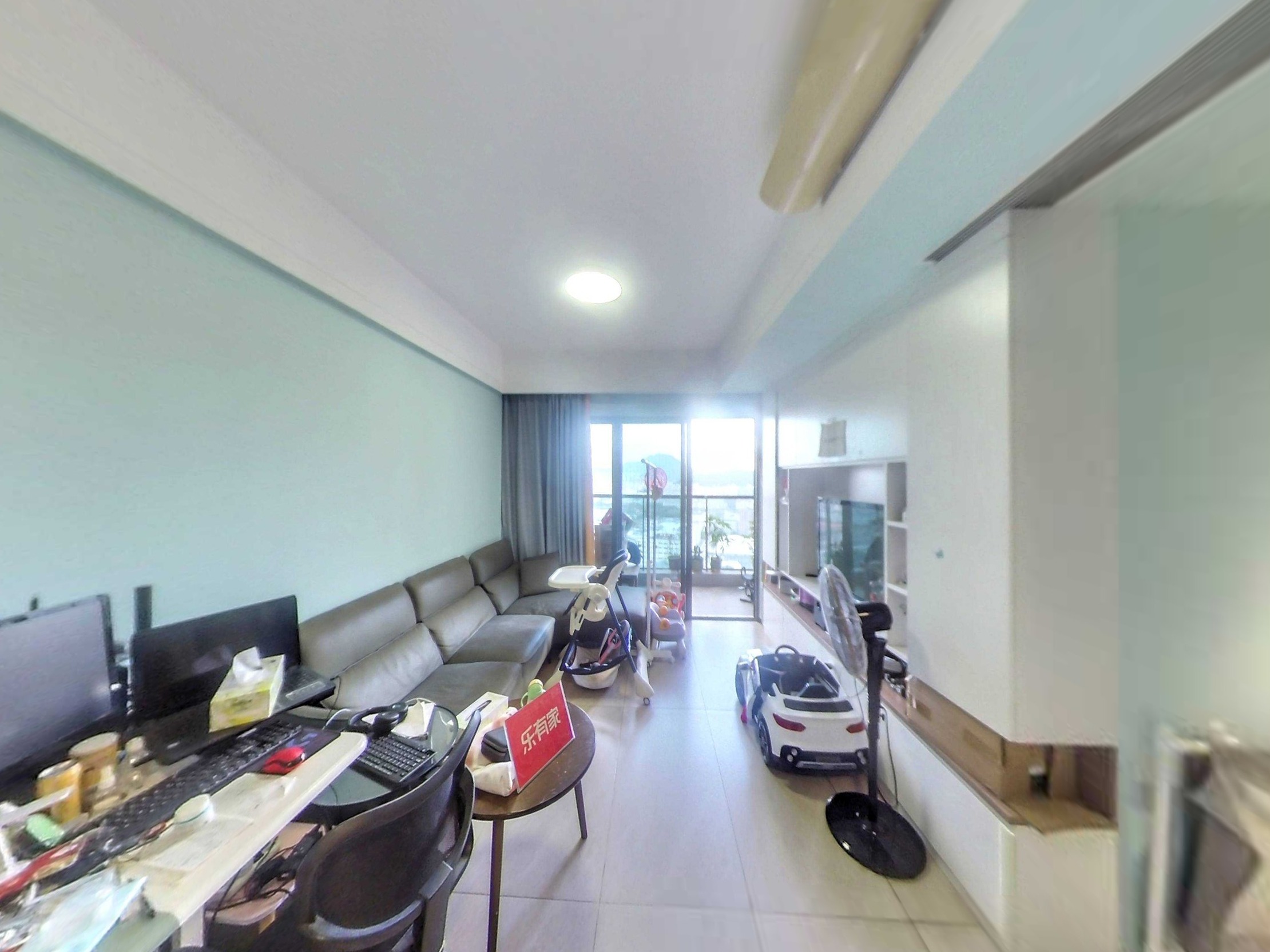 新出笋盘满京华云著三房看房方便-深圳满京华云著二手房