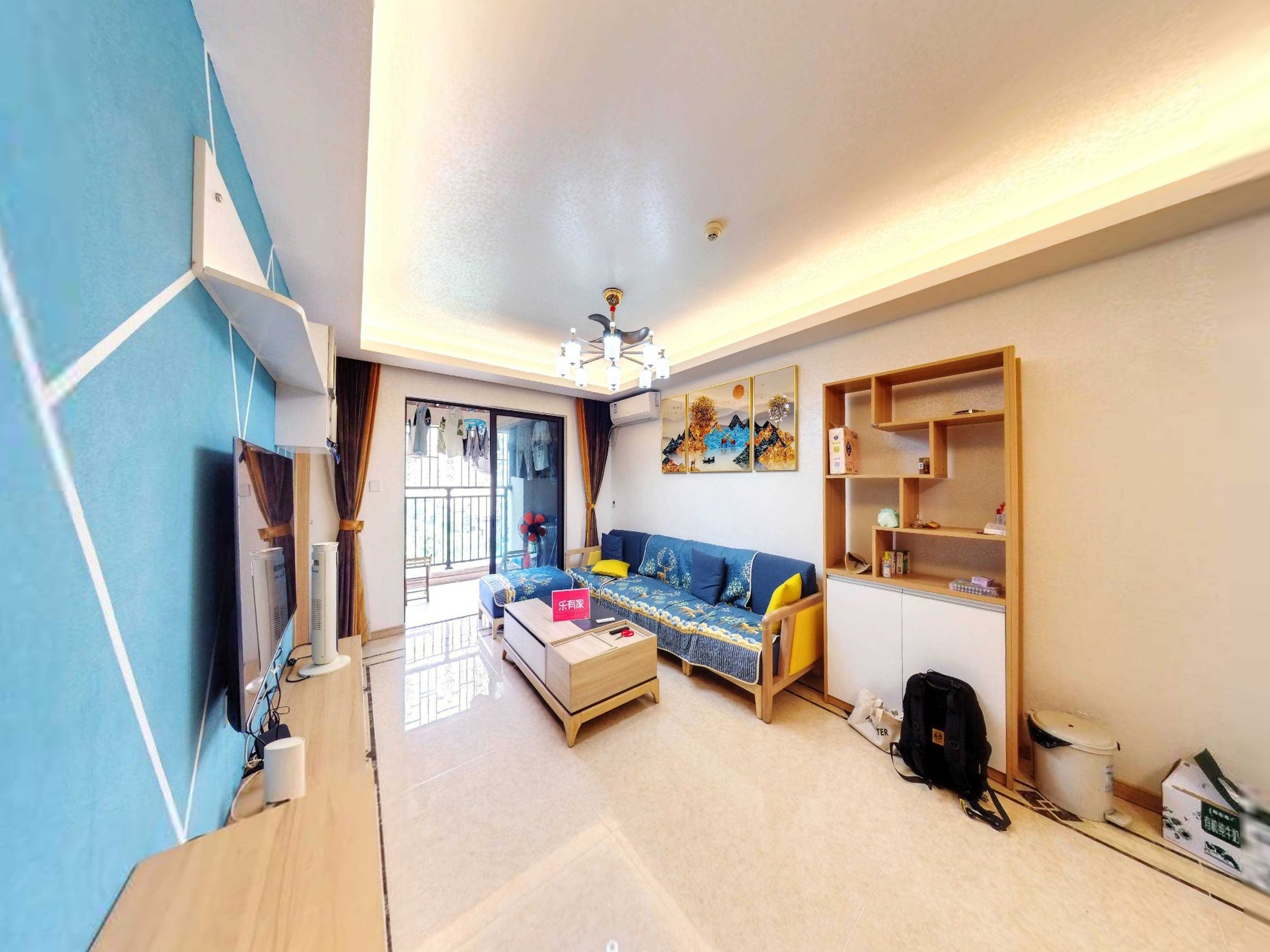 海洲万科城，小高层精装三房，看小区花园视野好，安静舒适