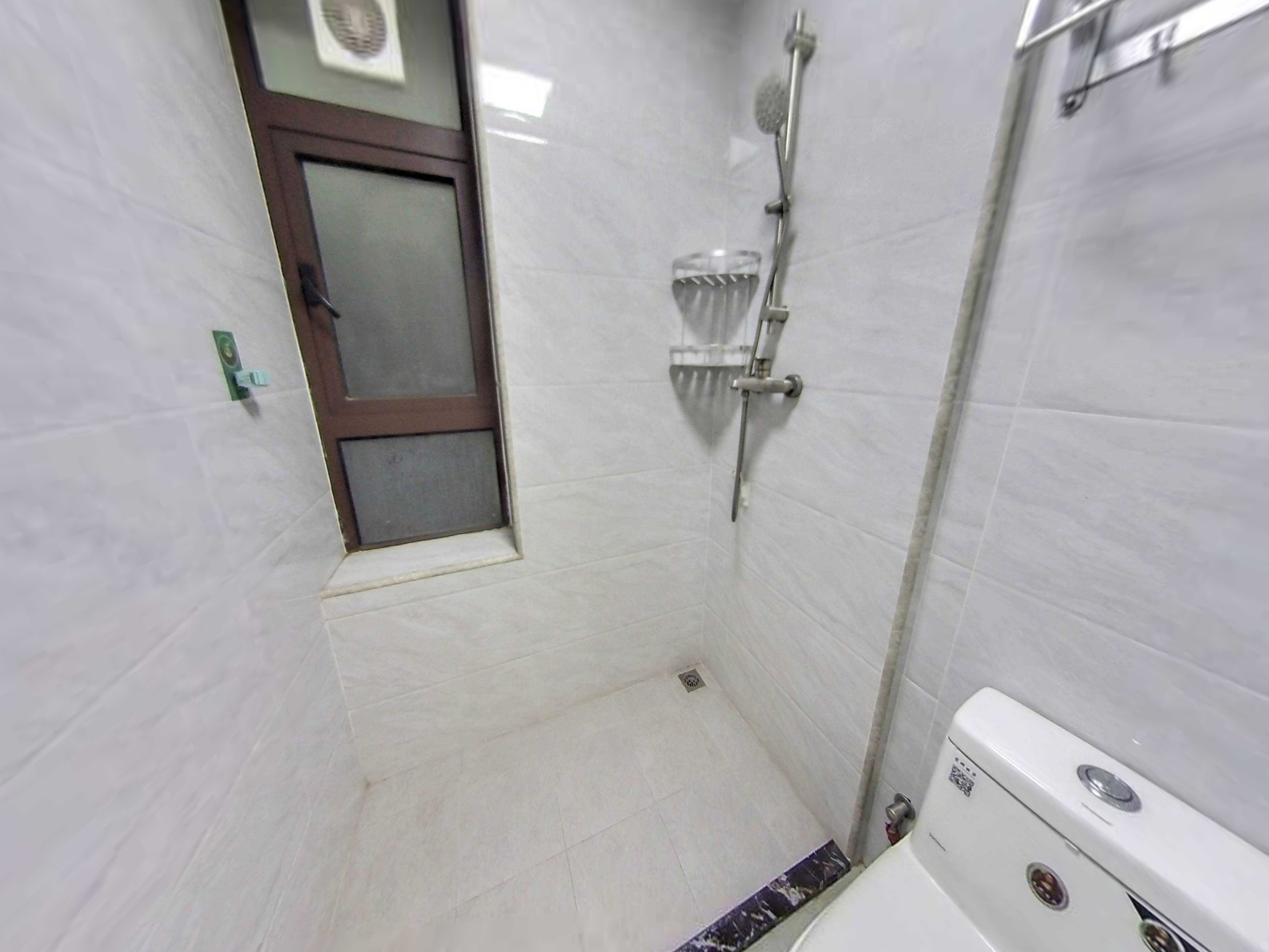 诚心出售看房方便性价比高地铁口次新小区