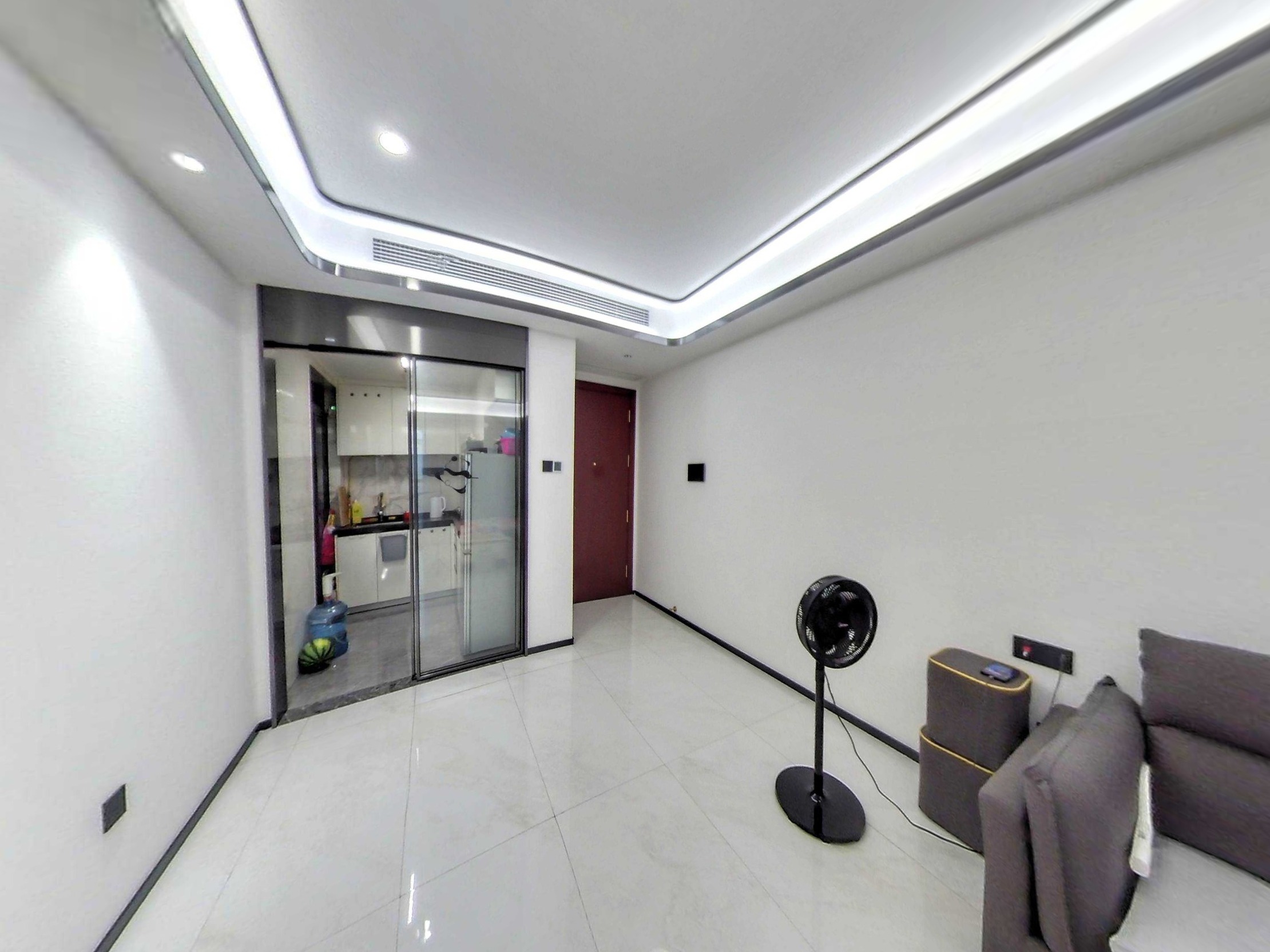 业主诚心出售，随时预约看房