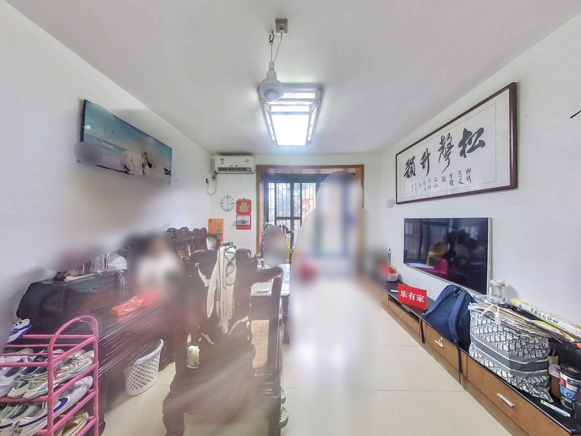 1、地理位置优越，处于繁华生活圈，出门就是7号线华强南铁口，-深圳下步庙北区二手房