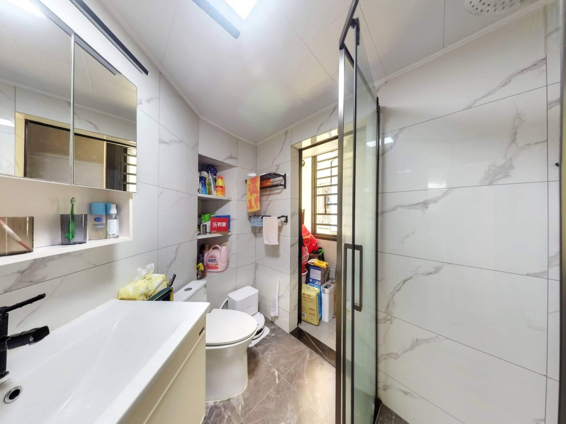 云海天城世家 3房2厅2卫 111.31㎡