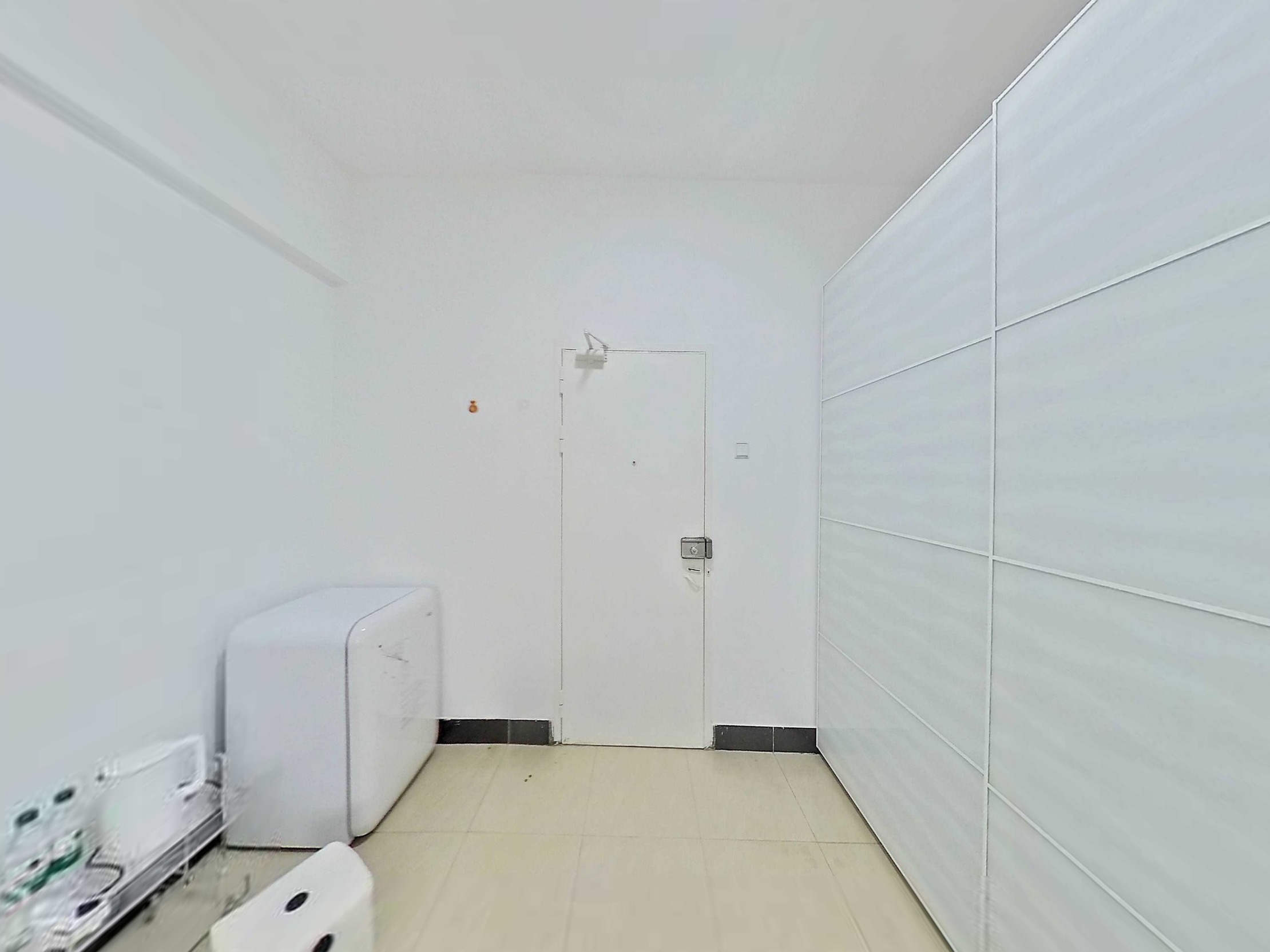 自由港湾公寓一房出售