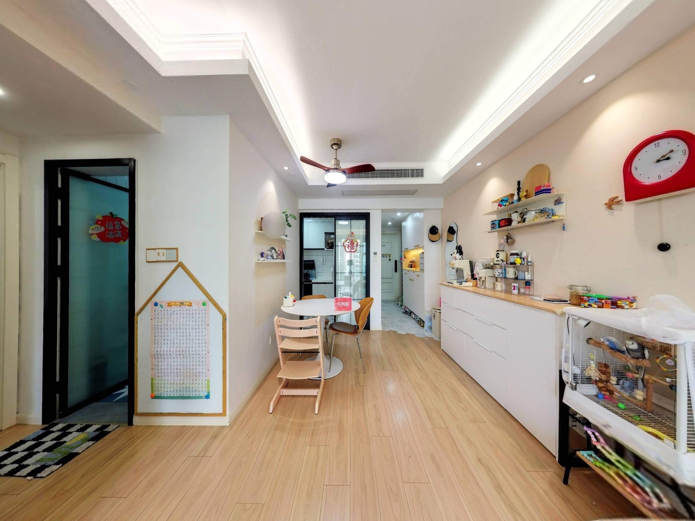 业主诚意出售，看房方便，价格商量空间比较大