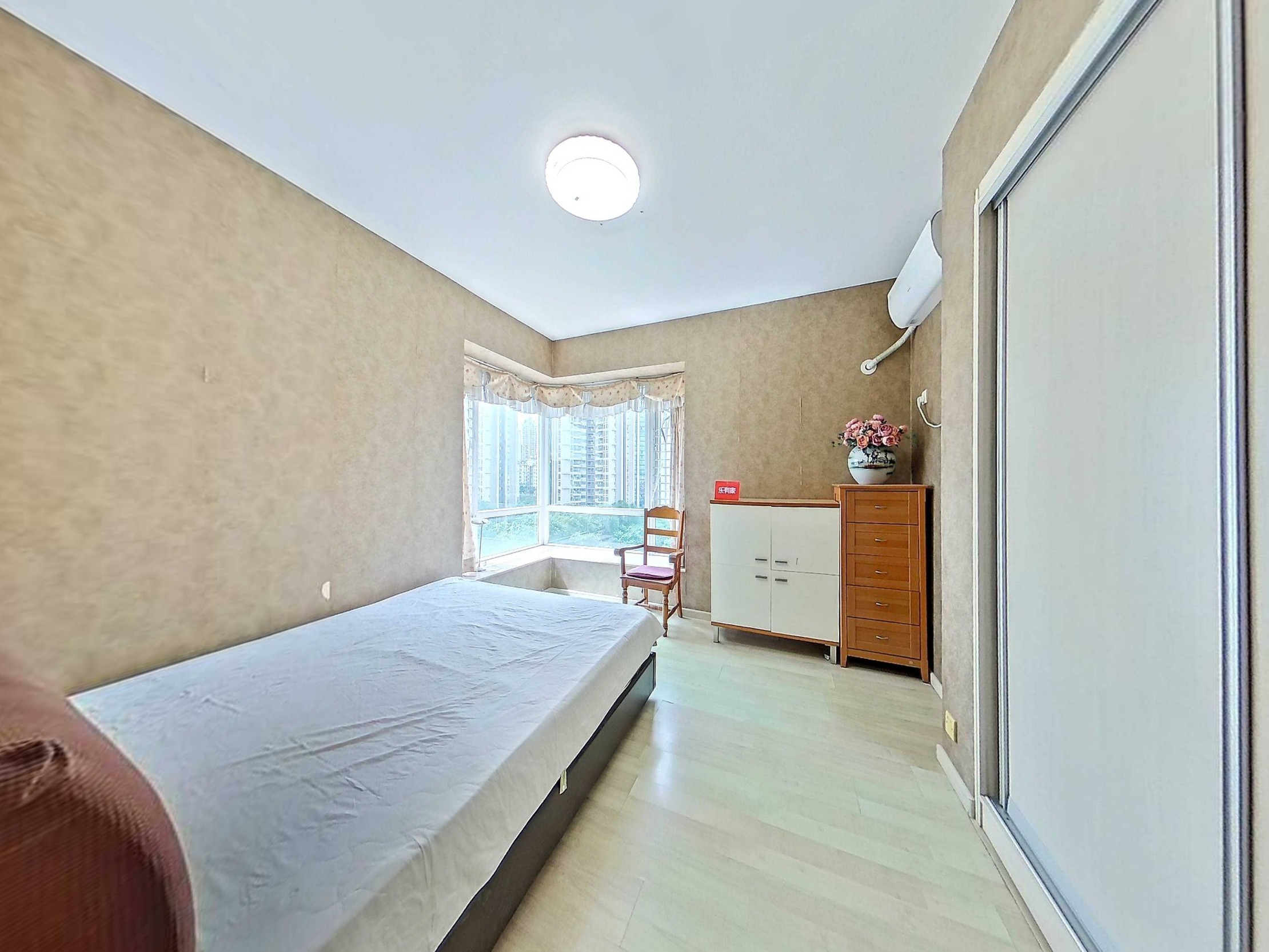 科苑学里 4房2厅1卫 115㎡