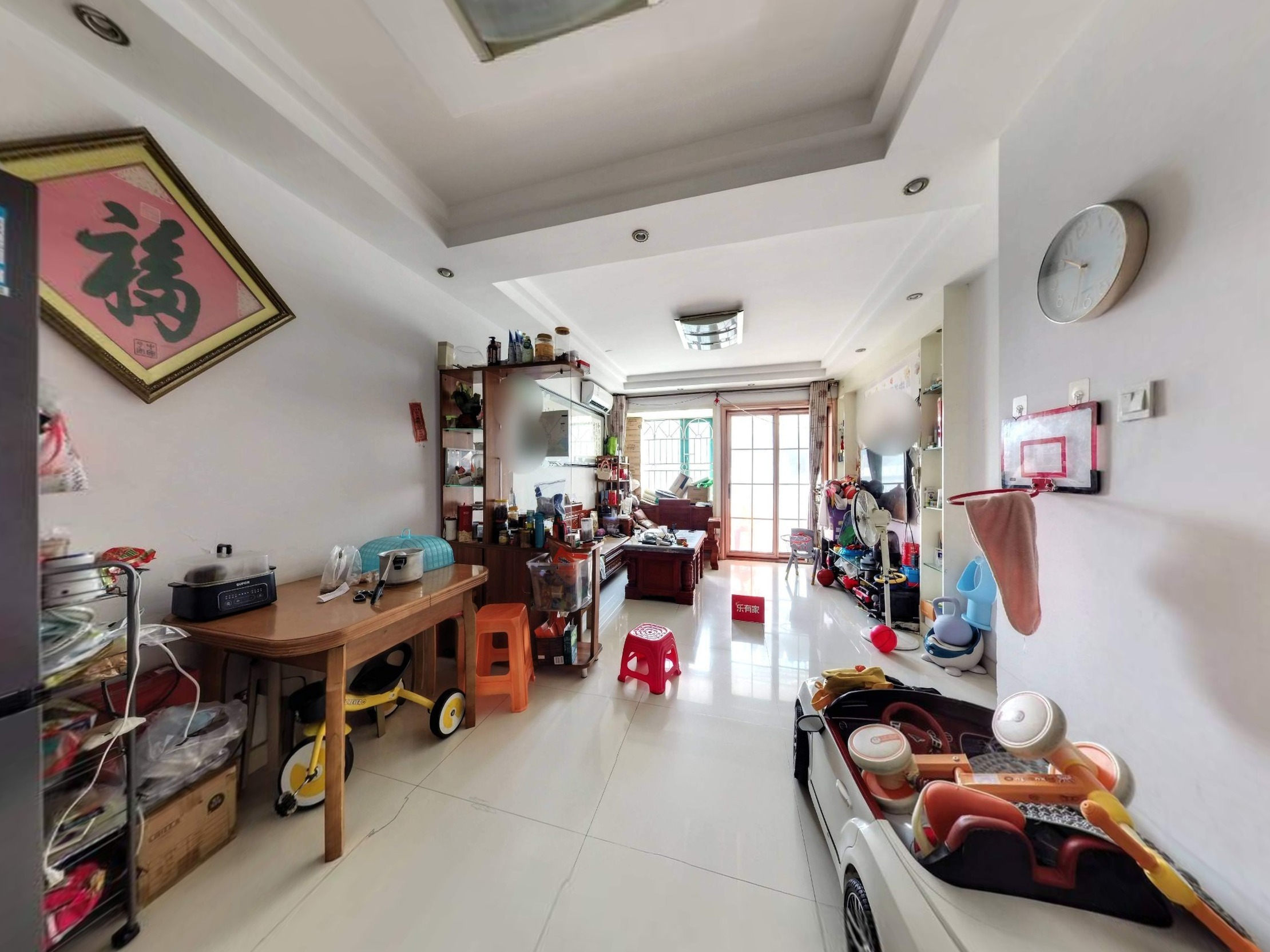 鸿景豪苑，户型方正，通风采光优，附带地面花园，人车分流，业主诚心出售。-深圳鸿景豪苑二手房