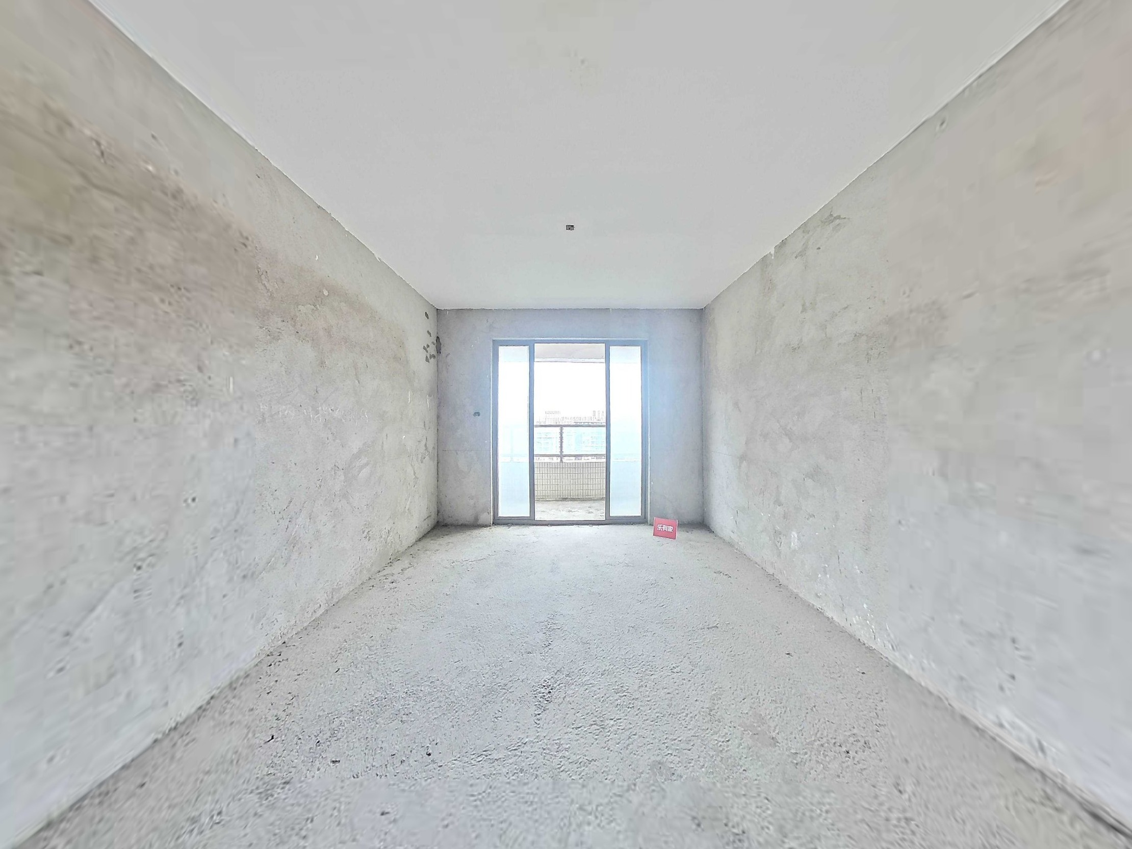 星宝明珠，正宗朝南向，入户花园-深圳星宝明珠三期二手房