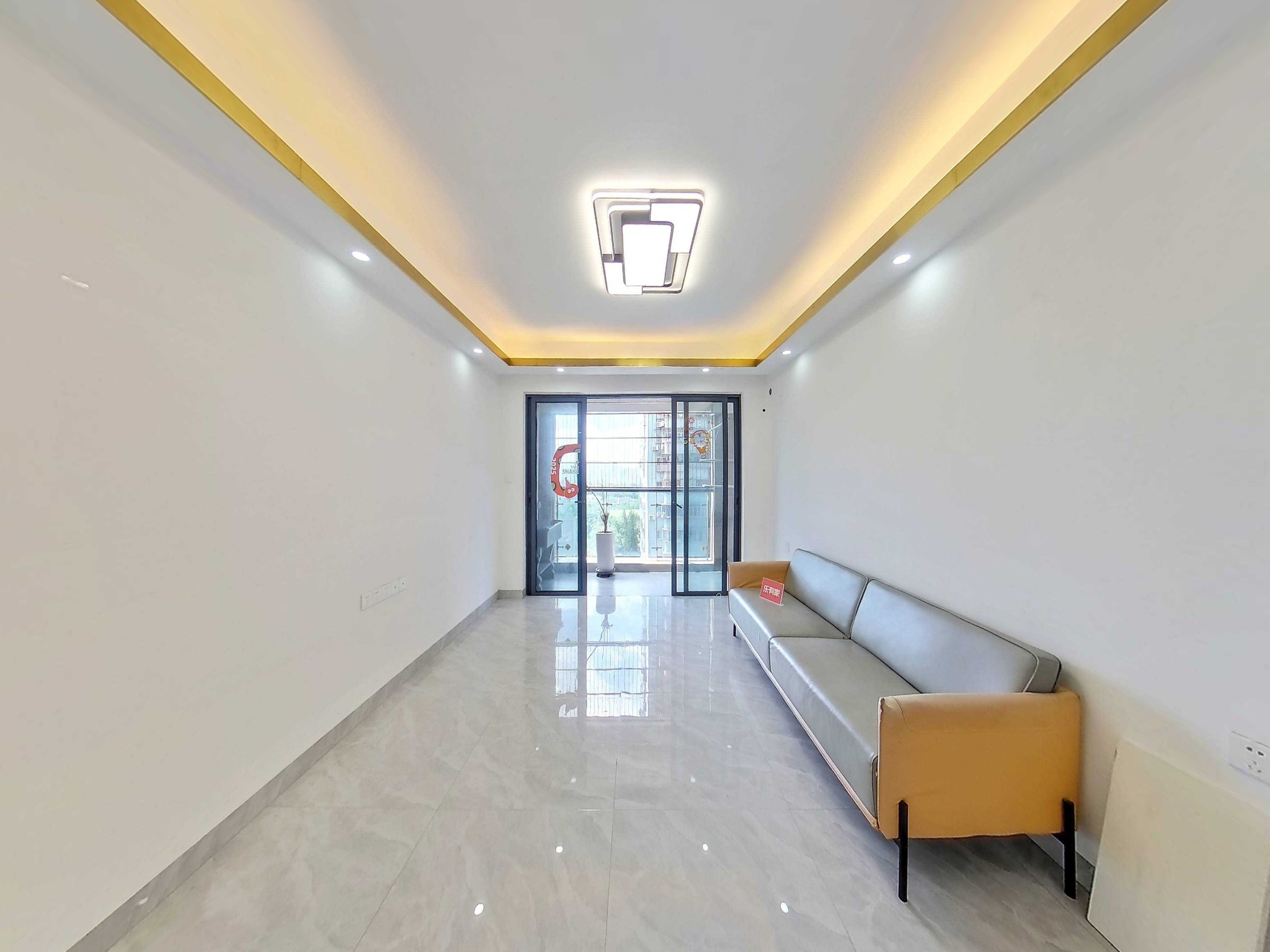 新上！南北通大三房出售，产权优质，红本满五年，业主诚心出售