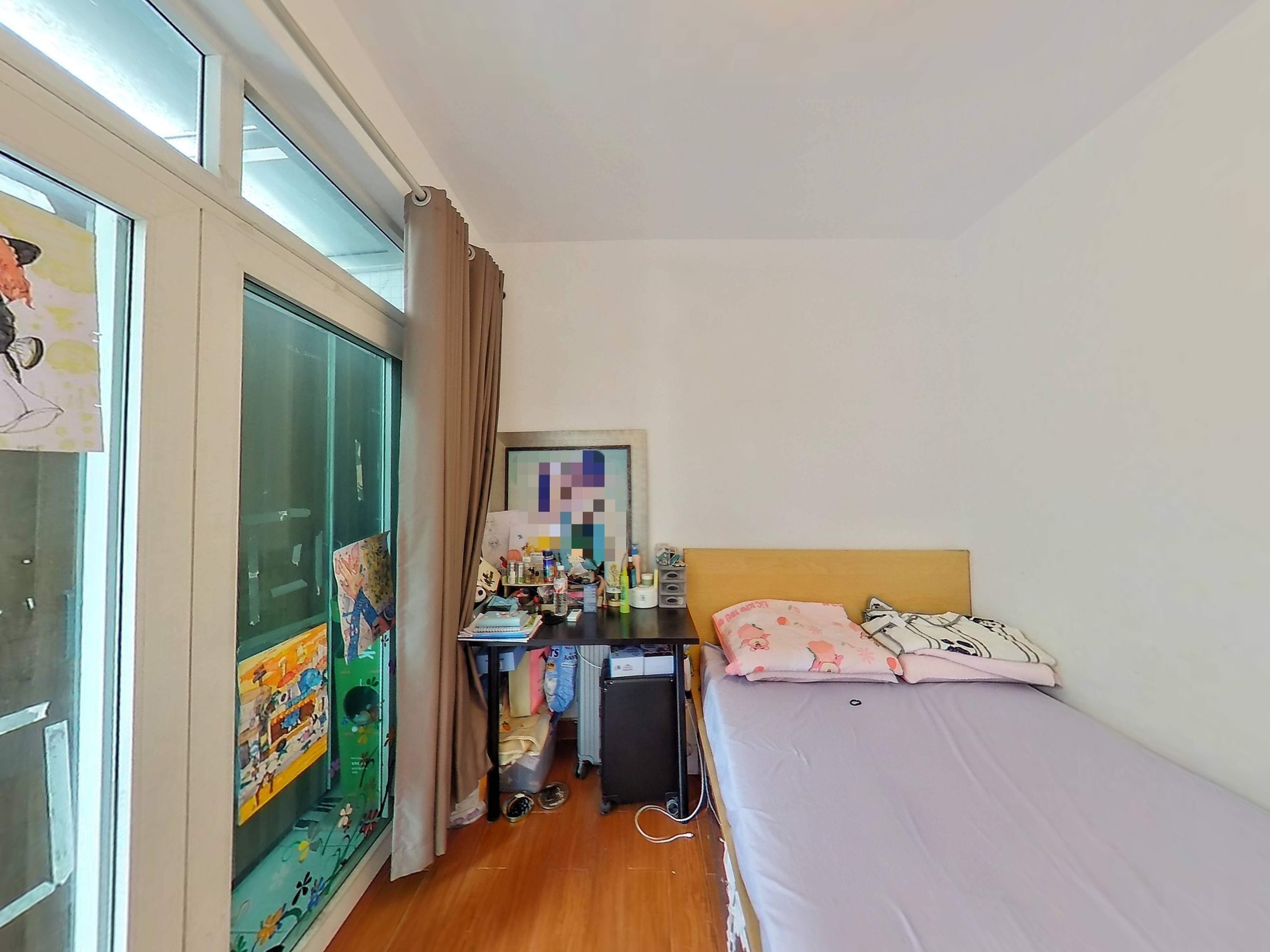 潜龙鑫茂花园，小区环境优美，干净整洁