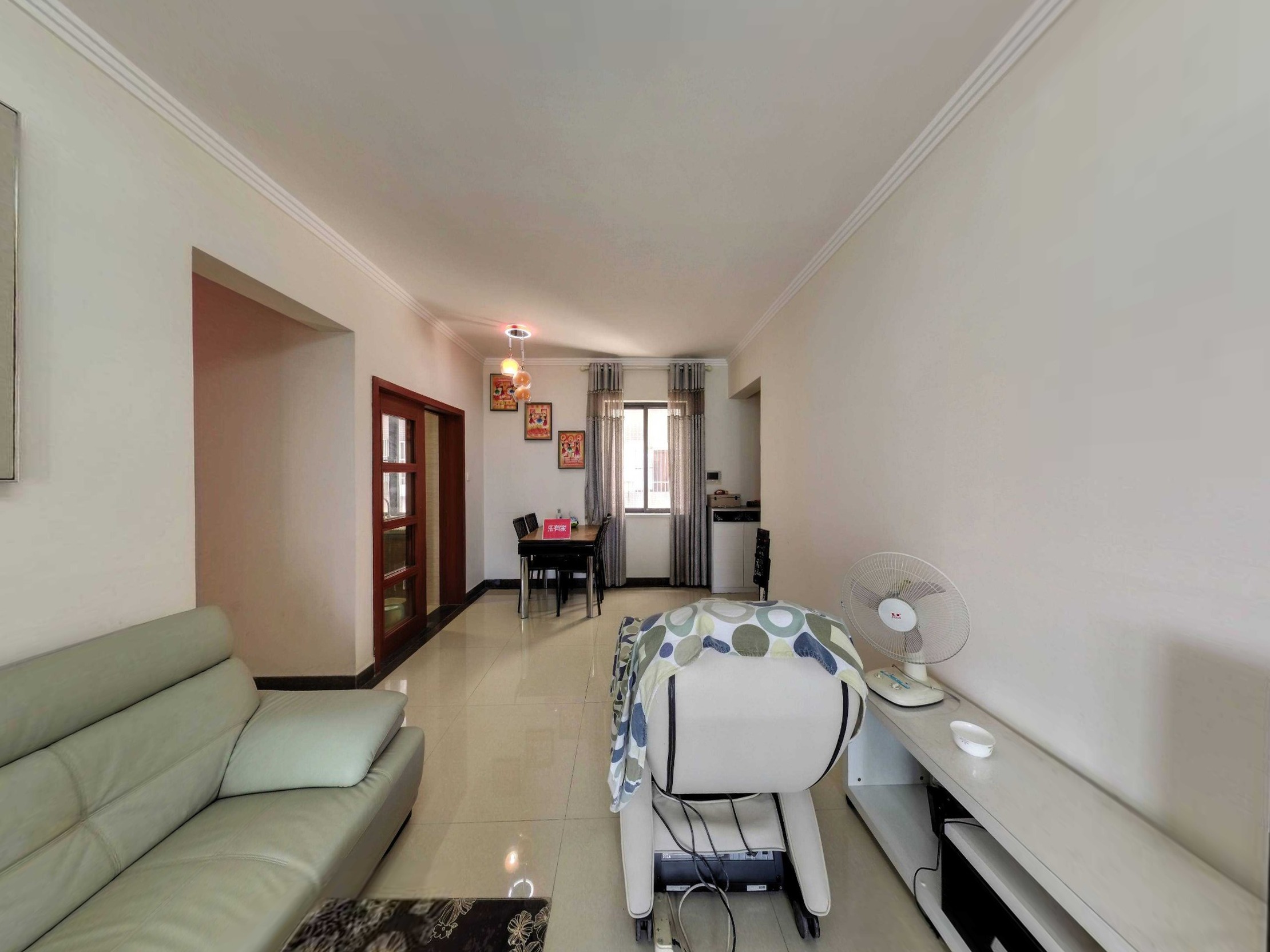 山水名人花园，南向高楼层，人车分流，空中花园，，业主诚售，随时看房！