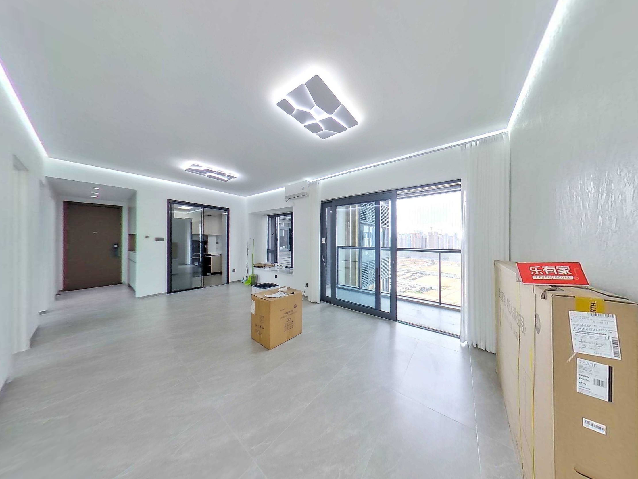 恒壹四季华府南精装4室2厅诚心出售-深圳恒壹四季华府二手房