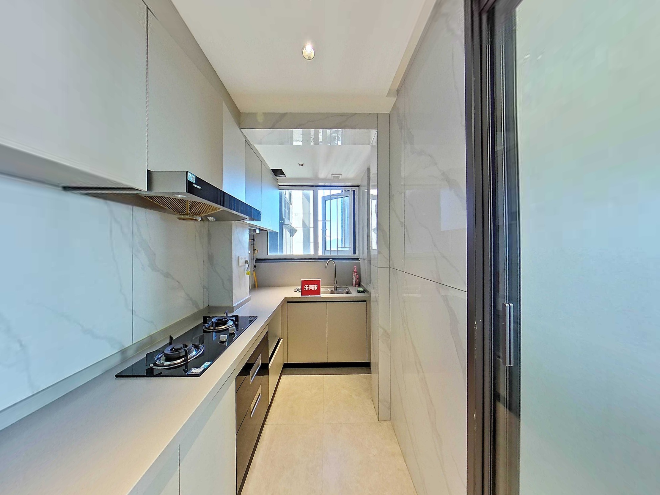 城心出售，看房方便的呀