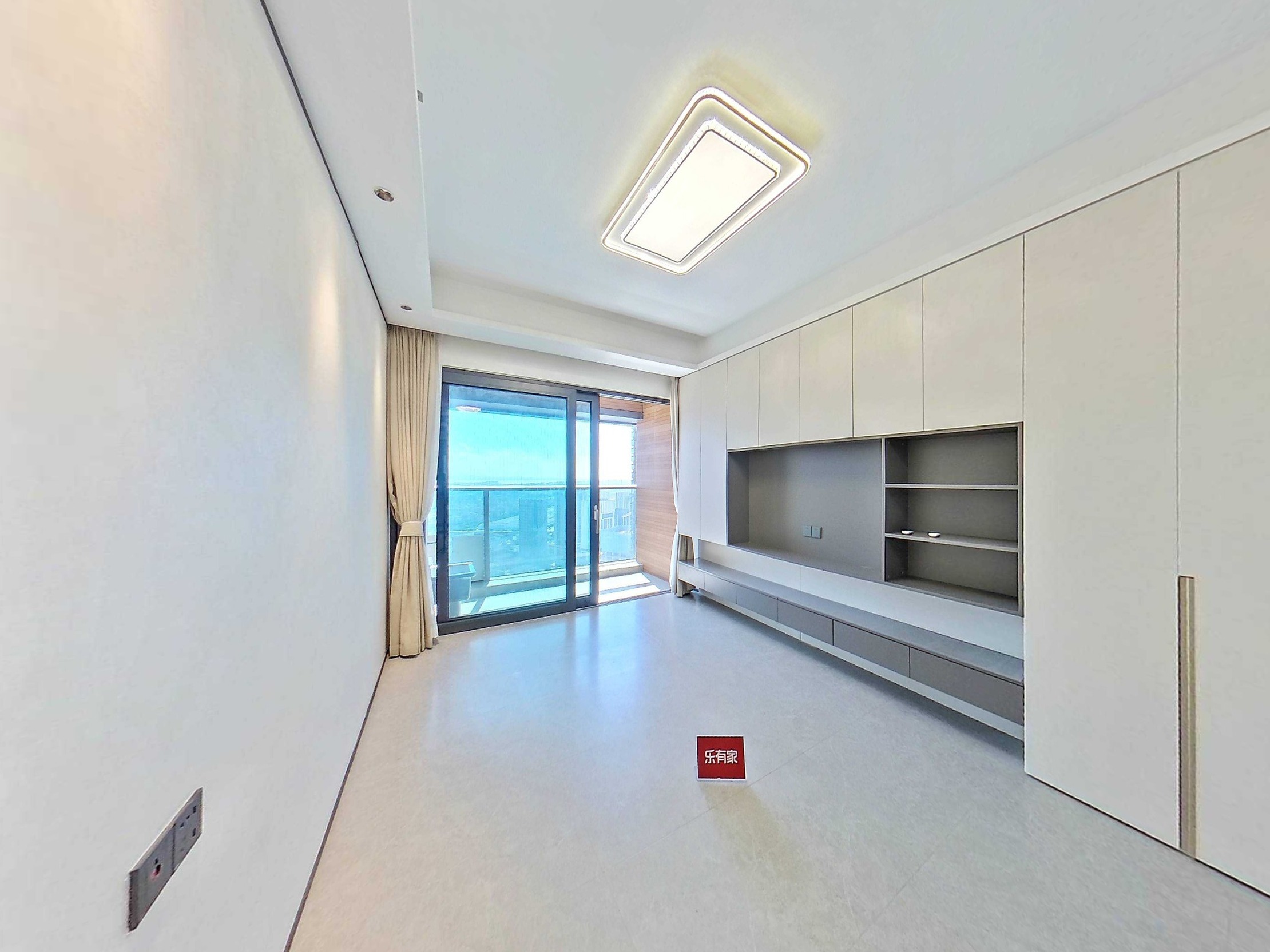 城心出售，看房方便的呀