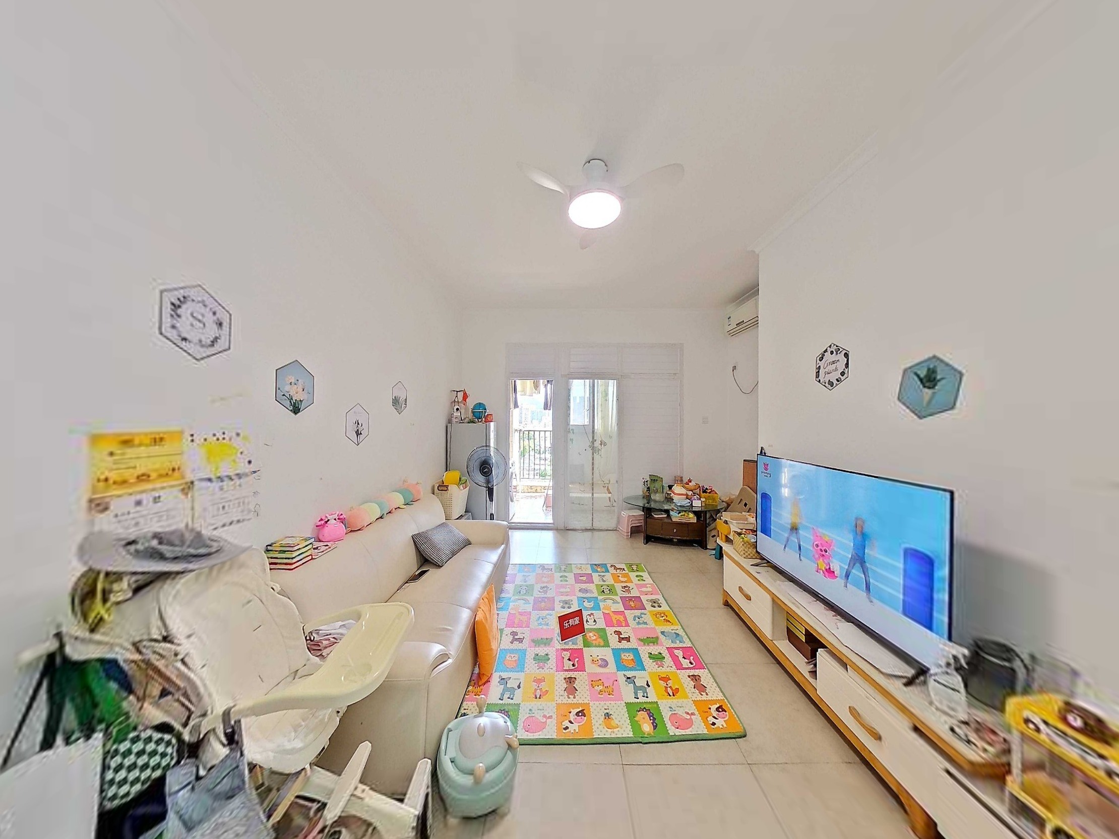 十二橡树庄园 2房2厅1卫 67.63㎡-深圳十二橡树庄园二手房