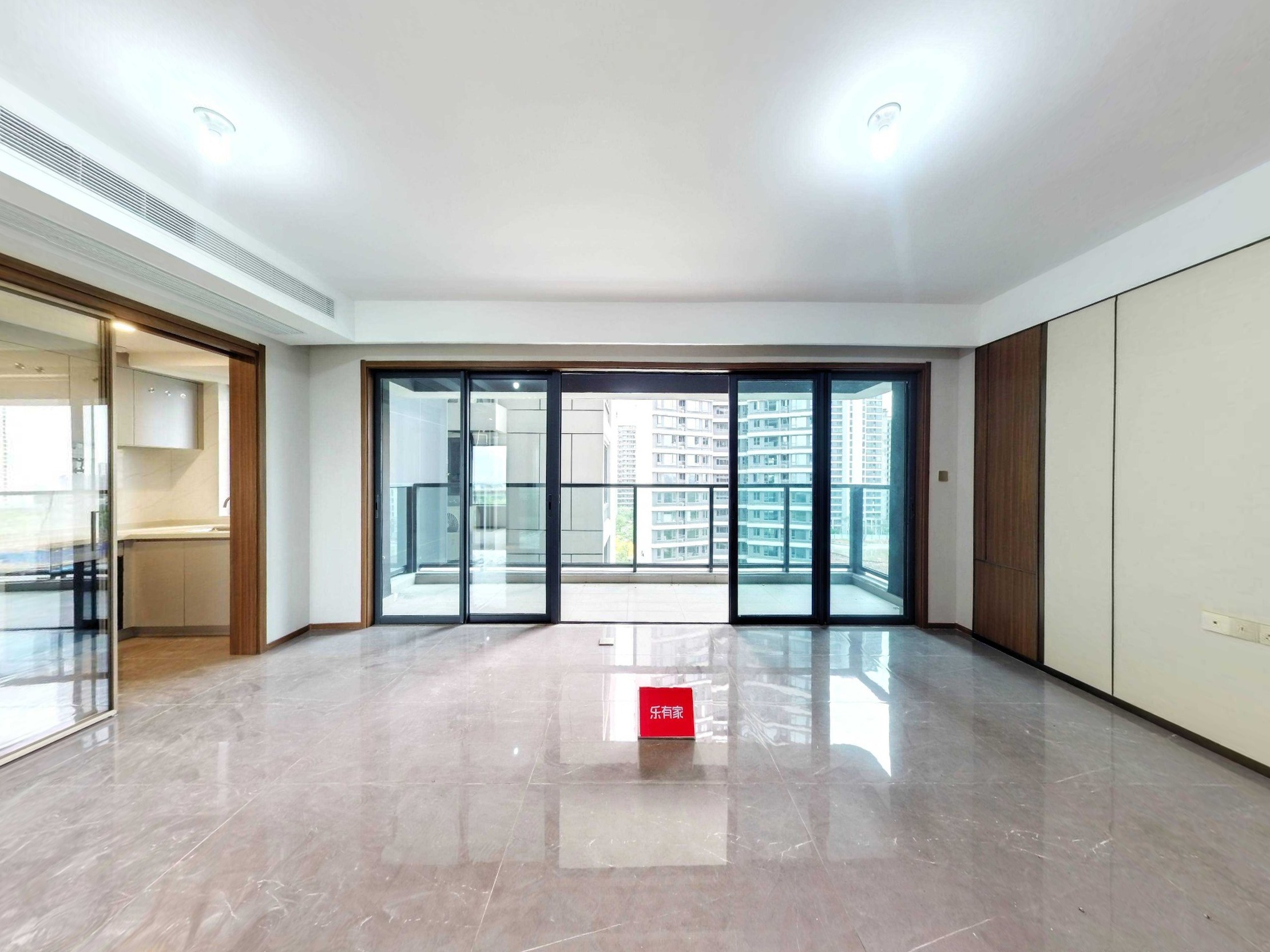 中山宝龙城 4房2厅2卫 111.43㎡-中山中山宝龙城二手房