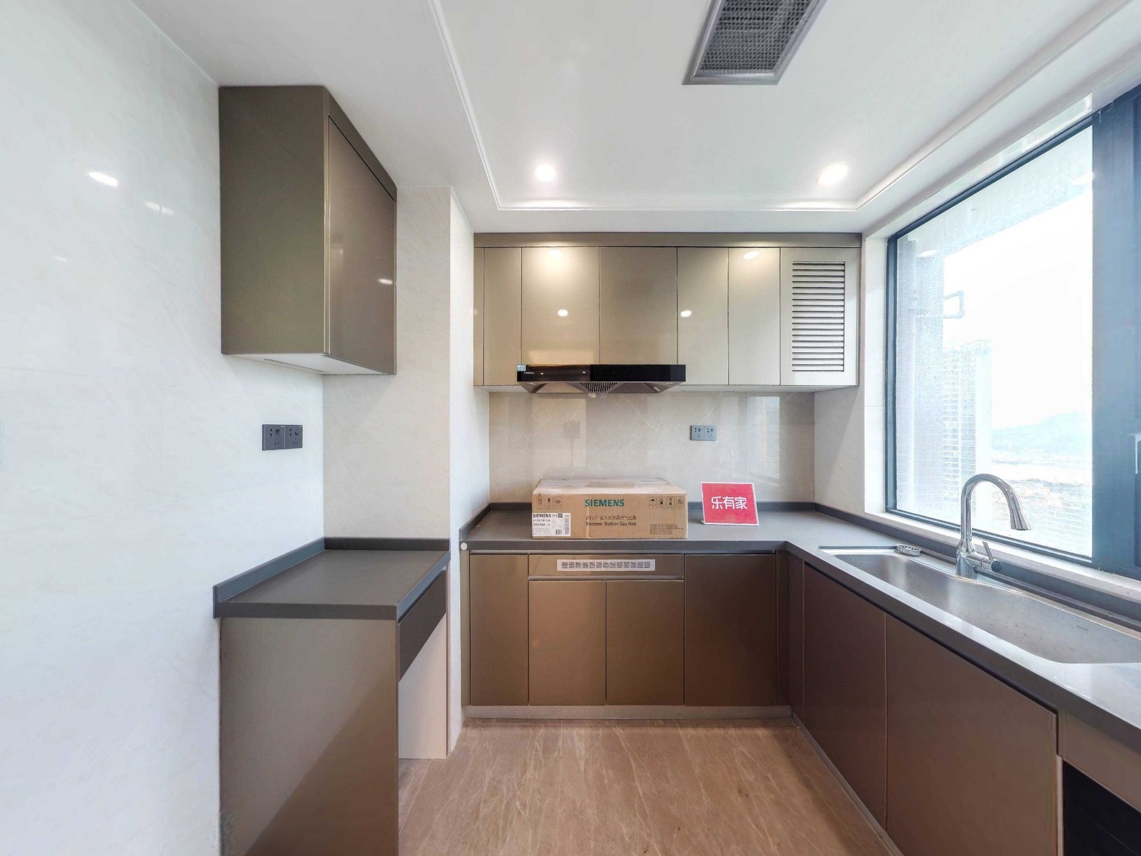 灵山岛大平层高层视野开阔